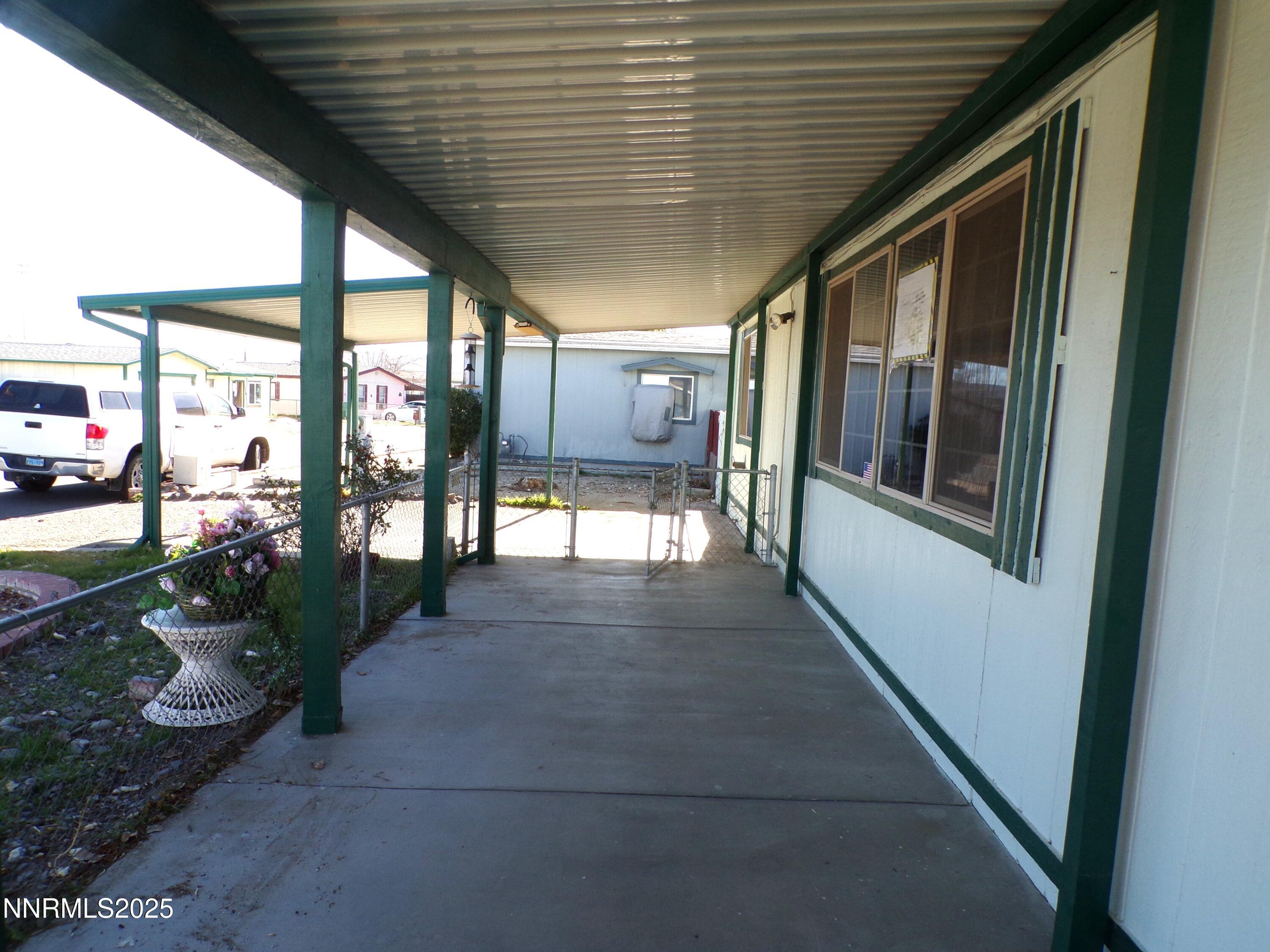 305 Parkland Way Property Photo 3