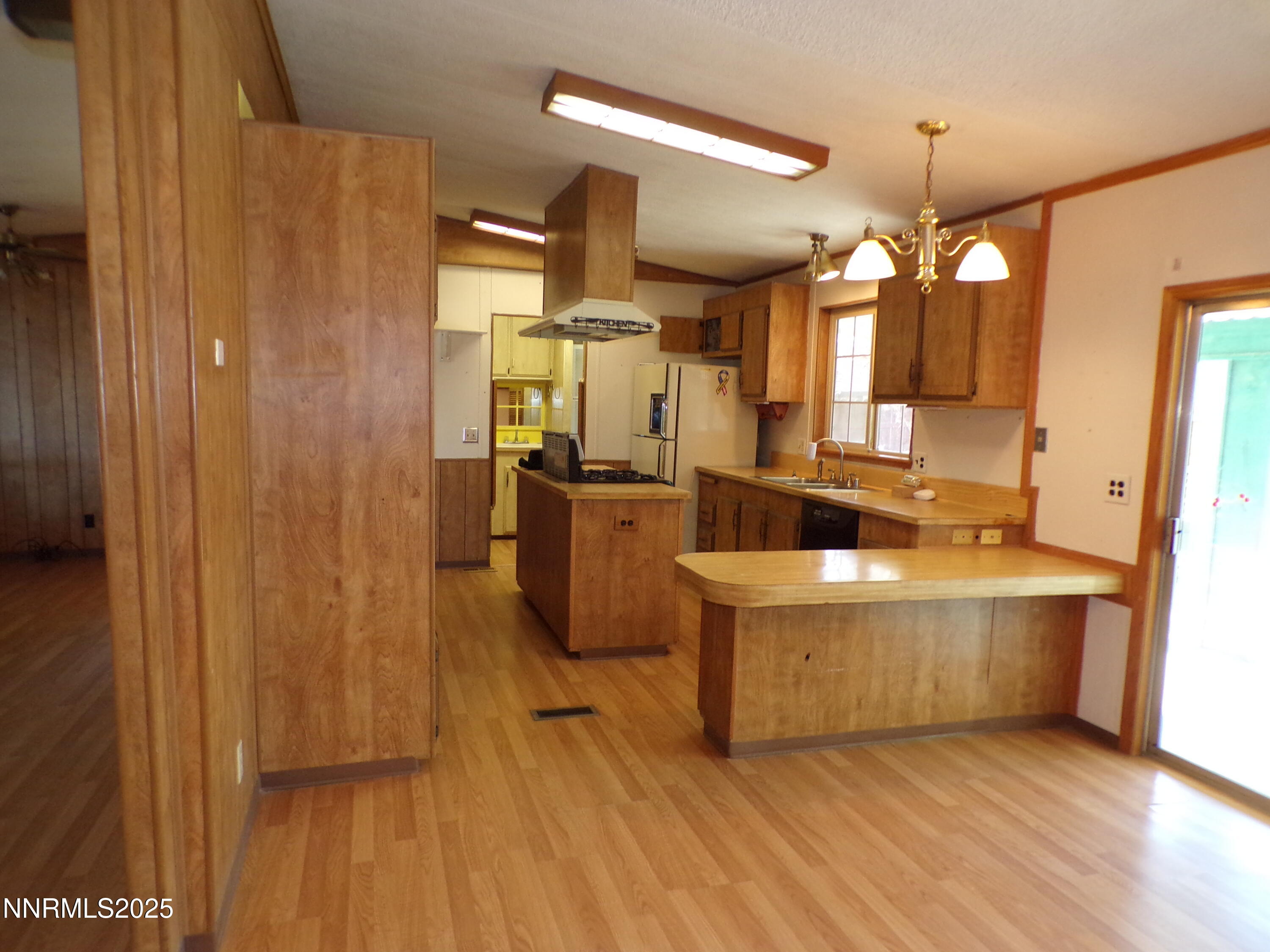 305 Parkland Way Property Photo 6