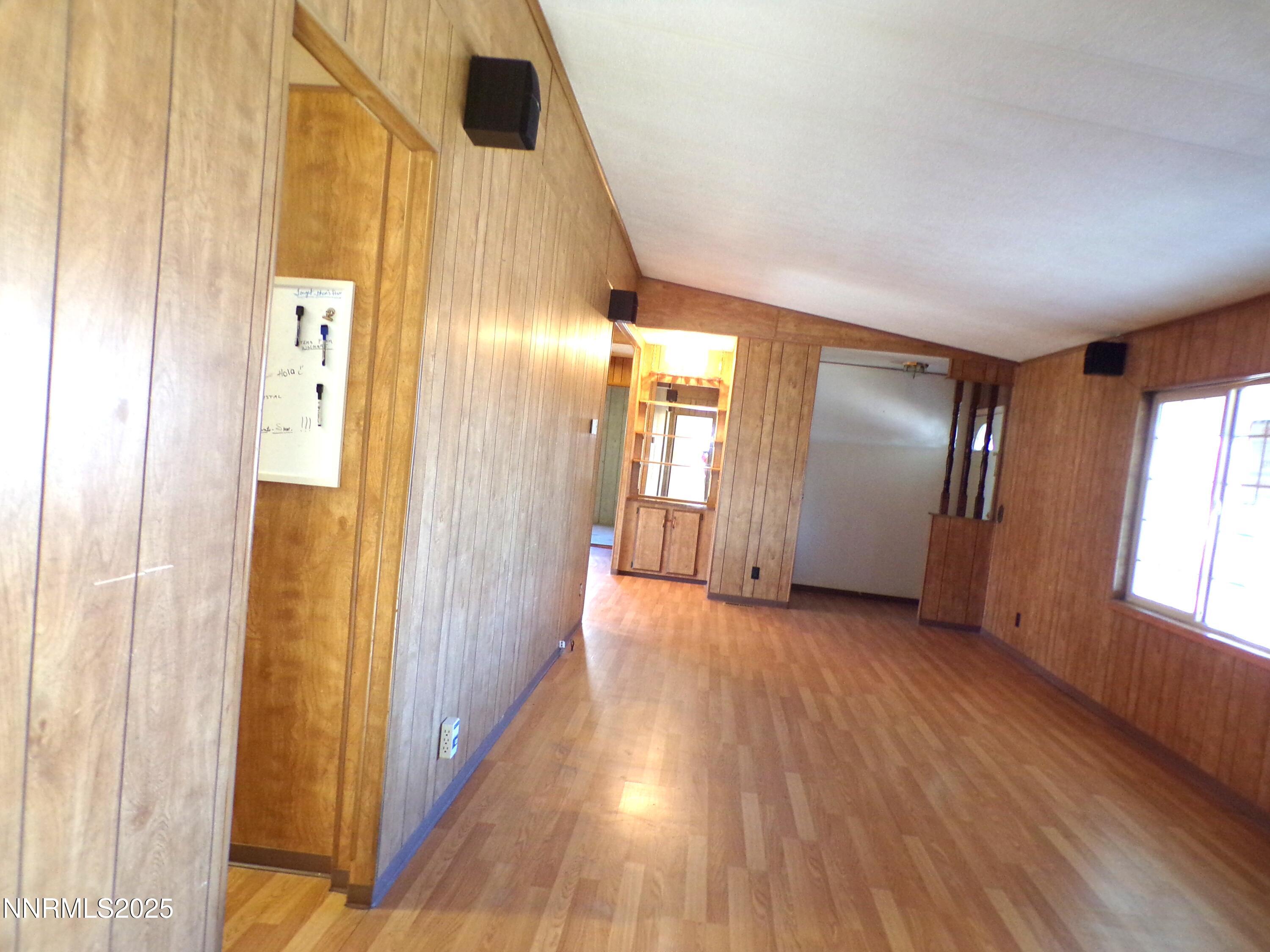 305 Parkland Way Property Photo 12