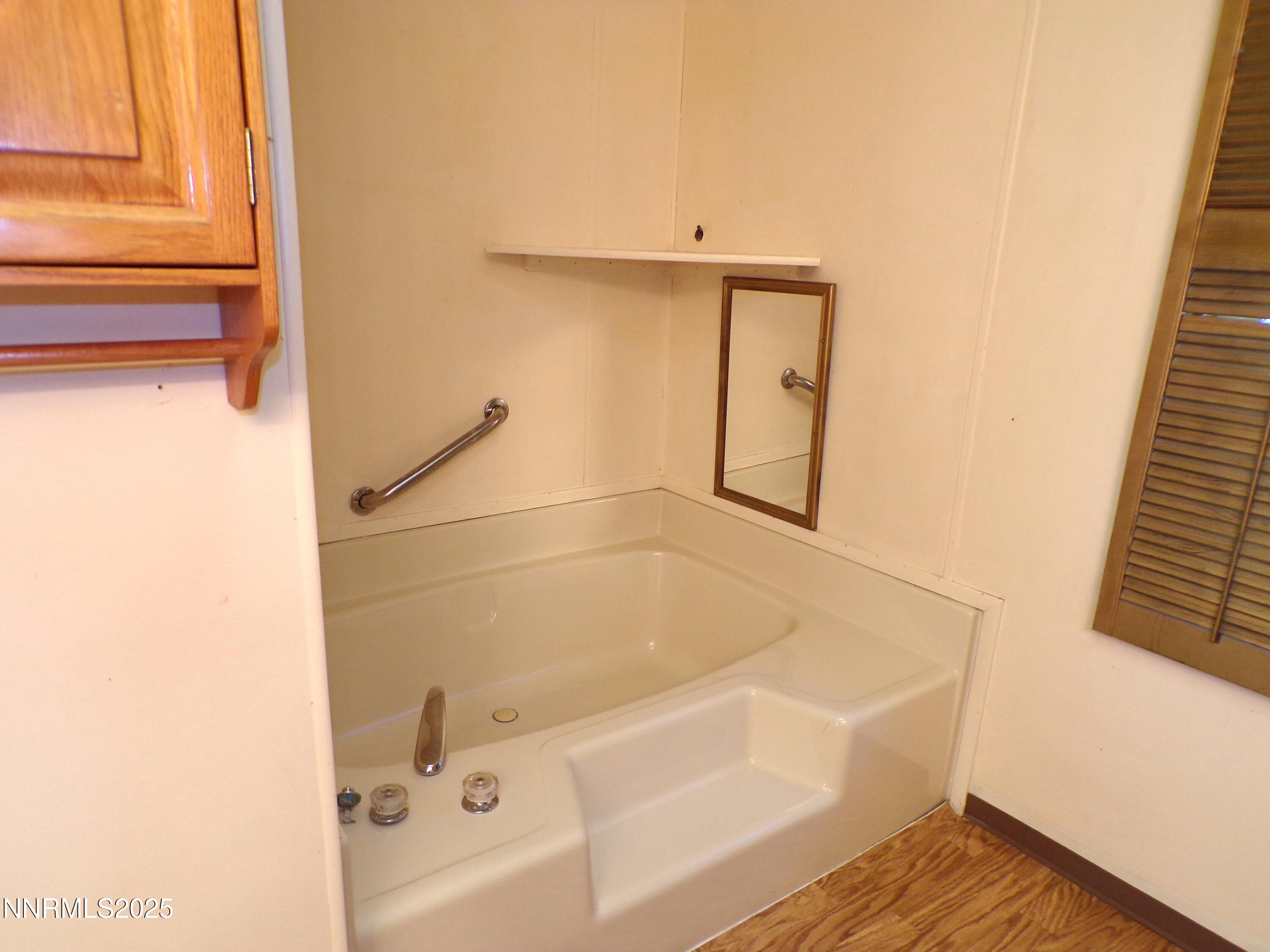 305 Parkland Way Property Photo 18