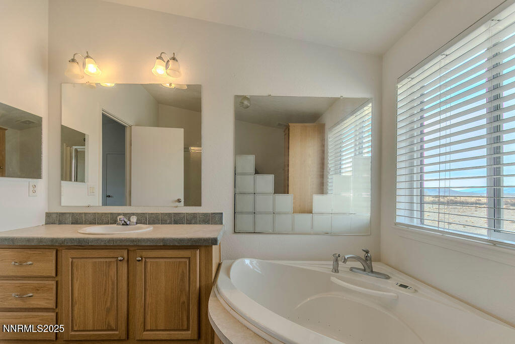 6225 Andersen Lane Property Photo 25
