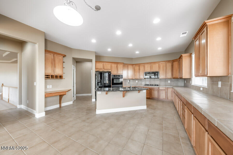 3240 Quartzite Drive Property Photo 6