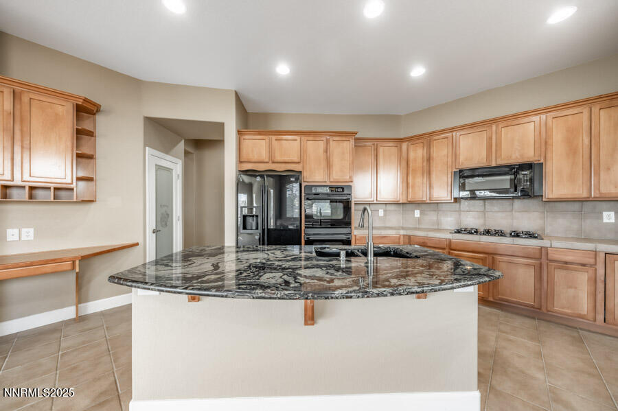 3240 Quartzite Drive Property Photo 8