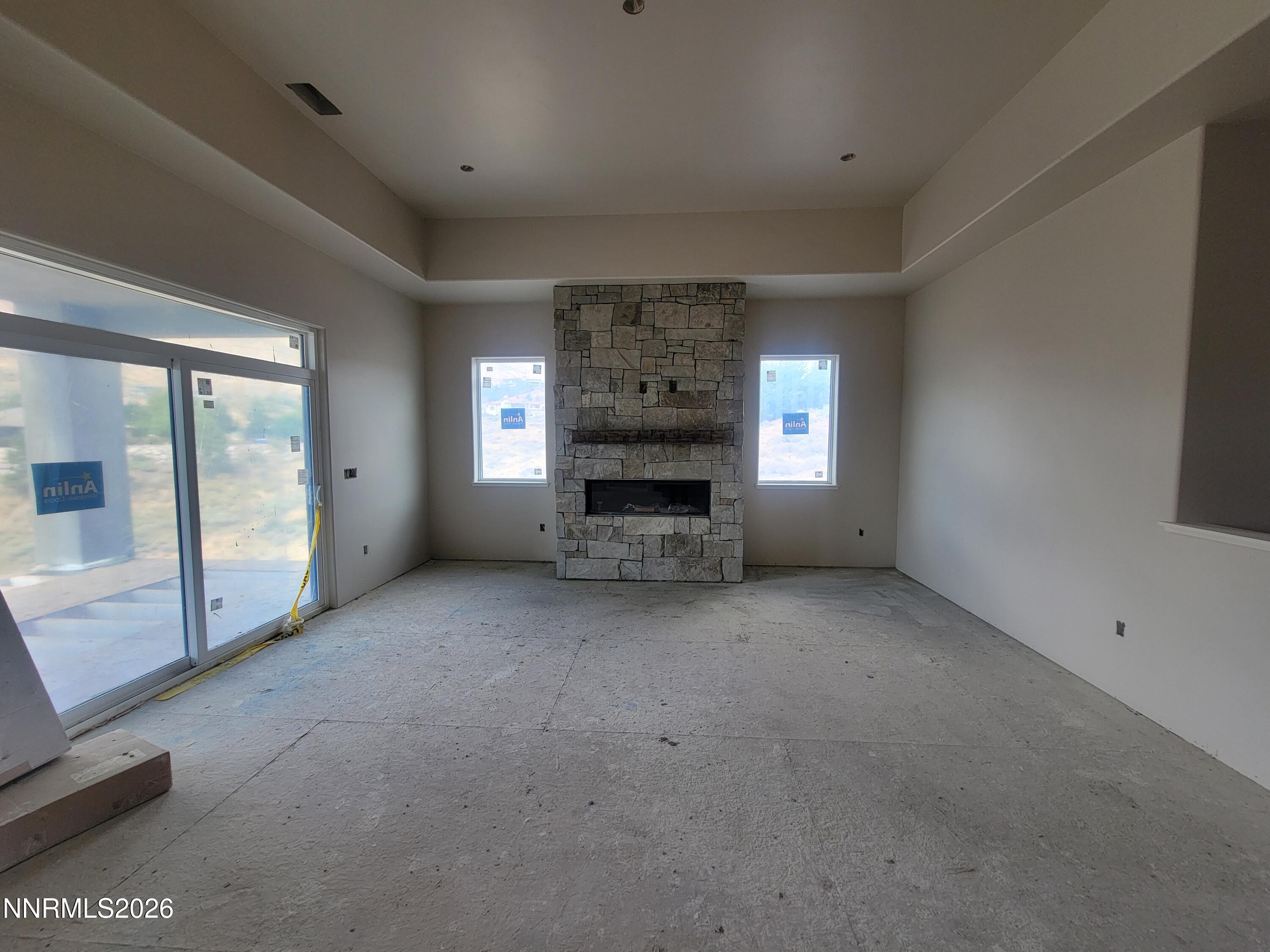 2305 Eagle Bend Trail Property Photo 11