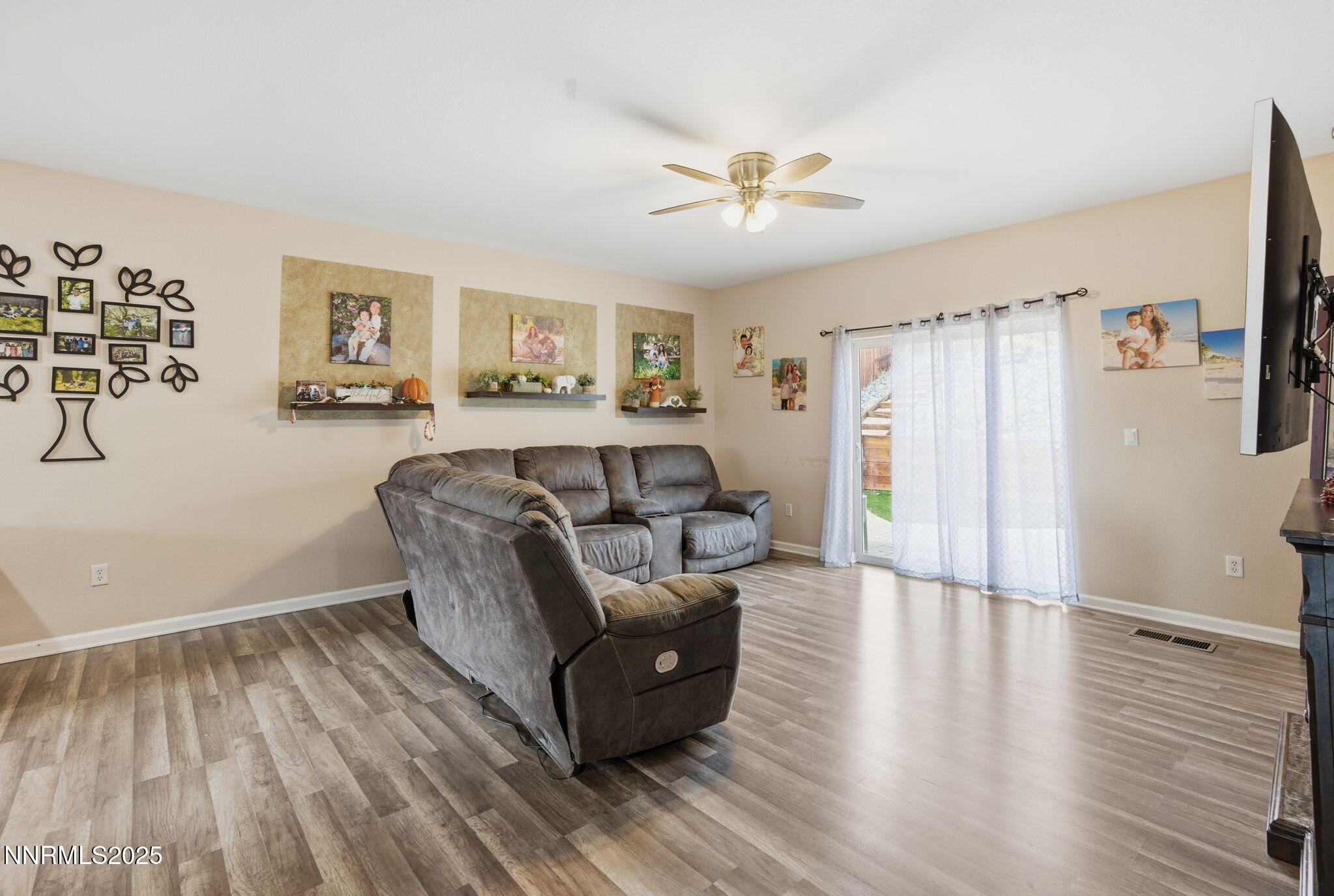 365 Orrcrest Drive Property Photo 4