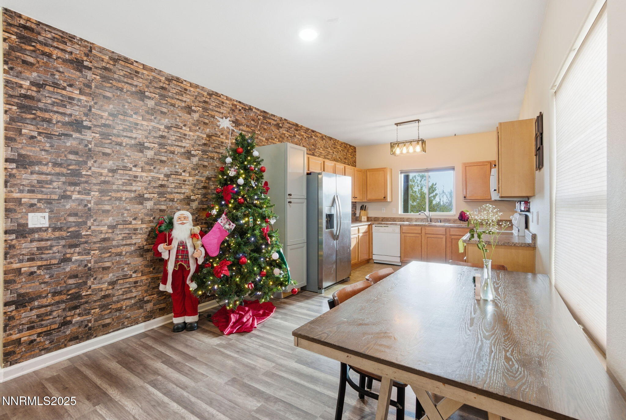 365 Orrcrest Drive Property Photo 7