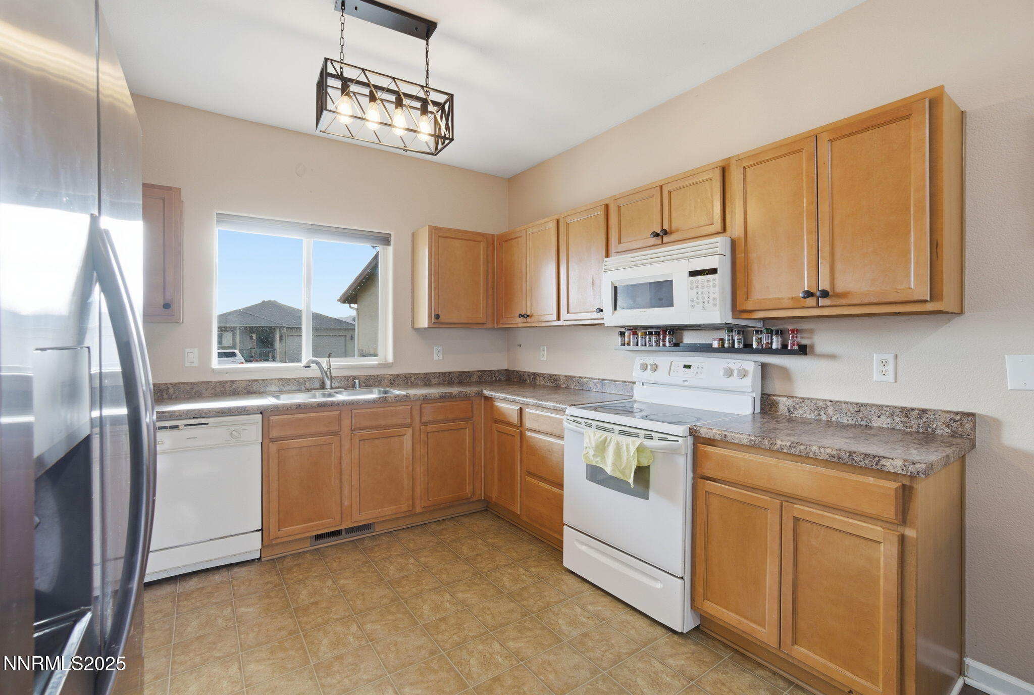 365 Orrcrest Drive Property Photo 9