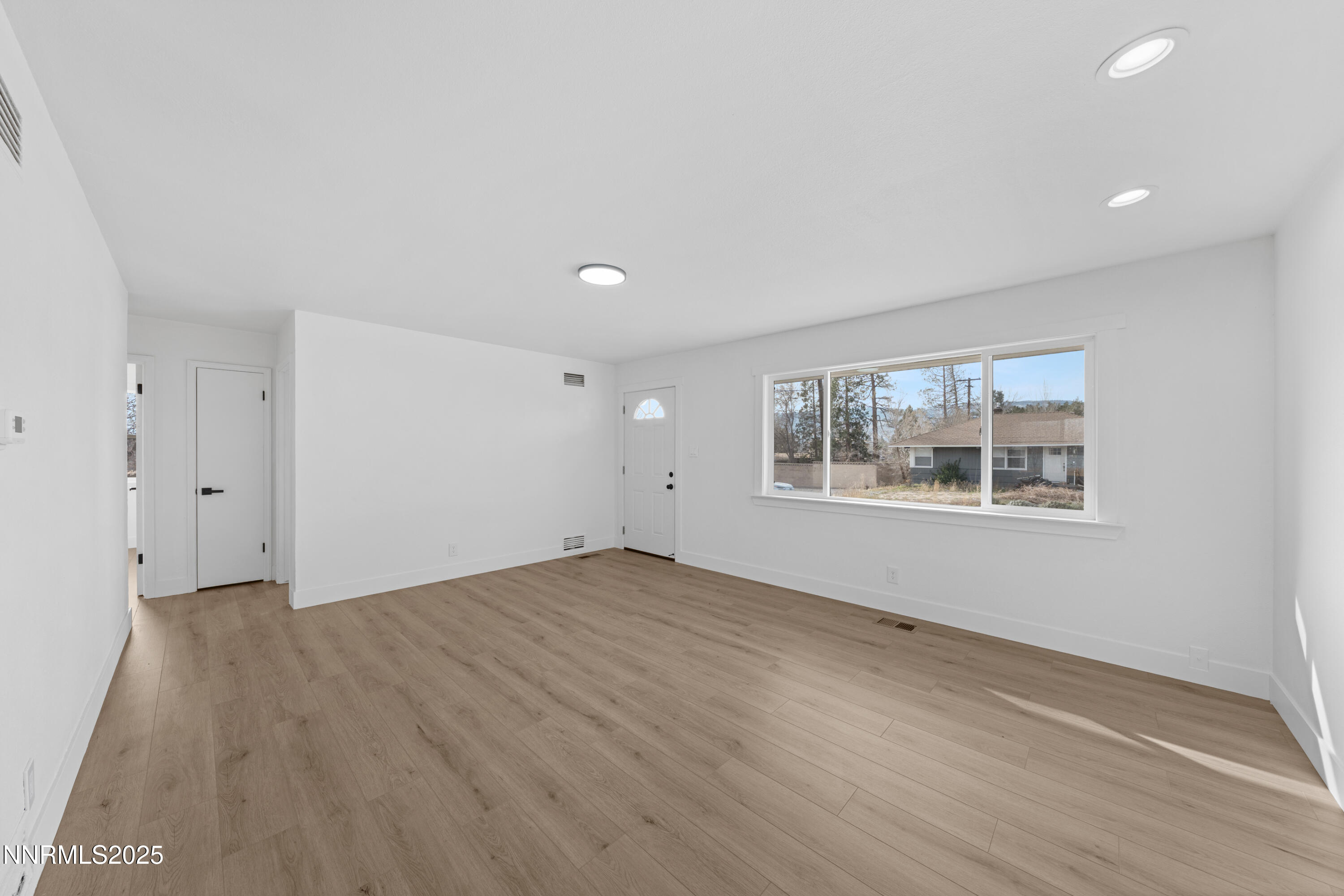 1620 Harold Drive Property Photo 6