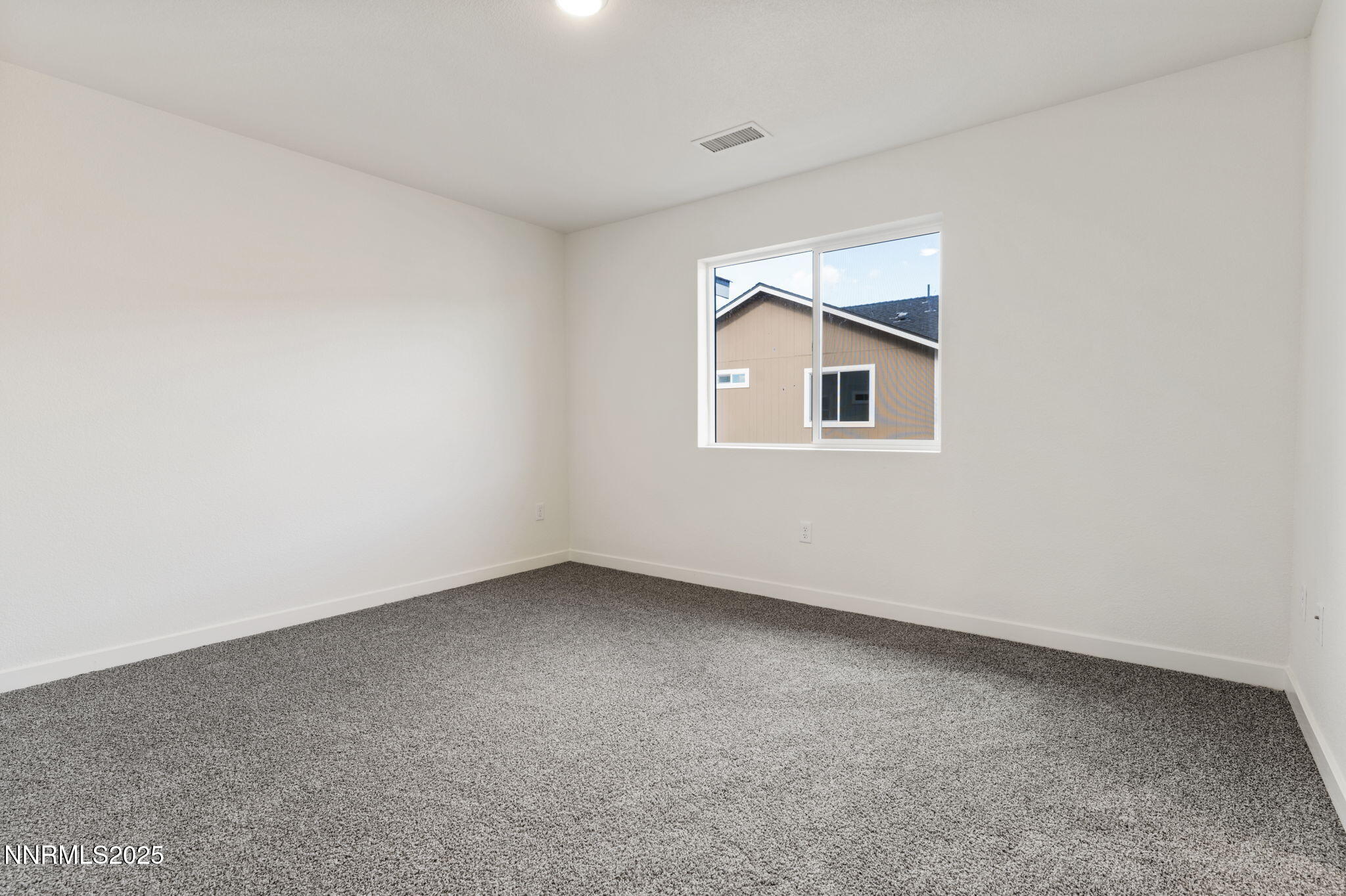 246 Green Lane Property Photo 9