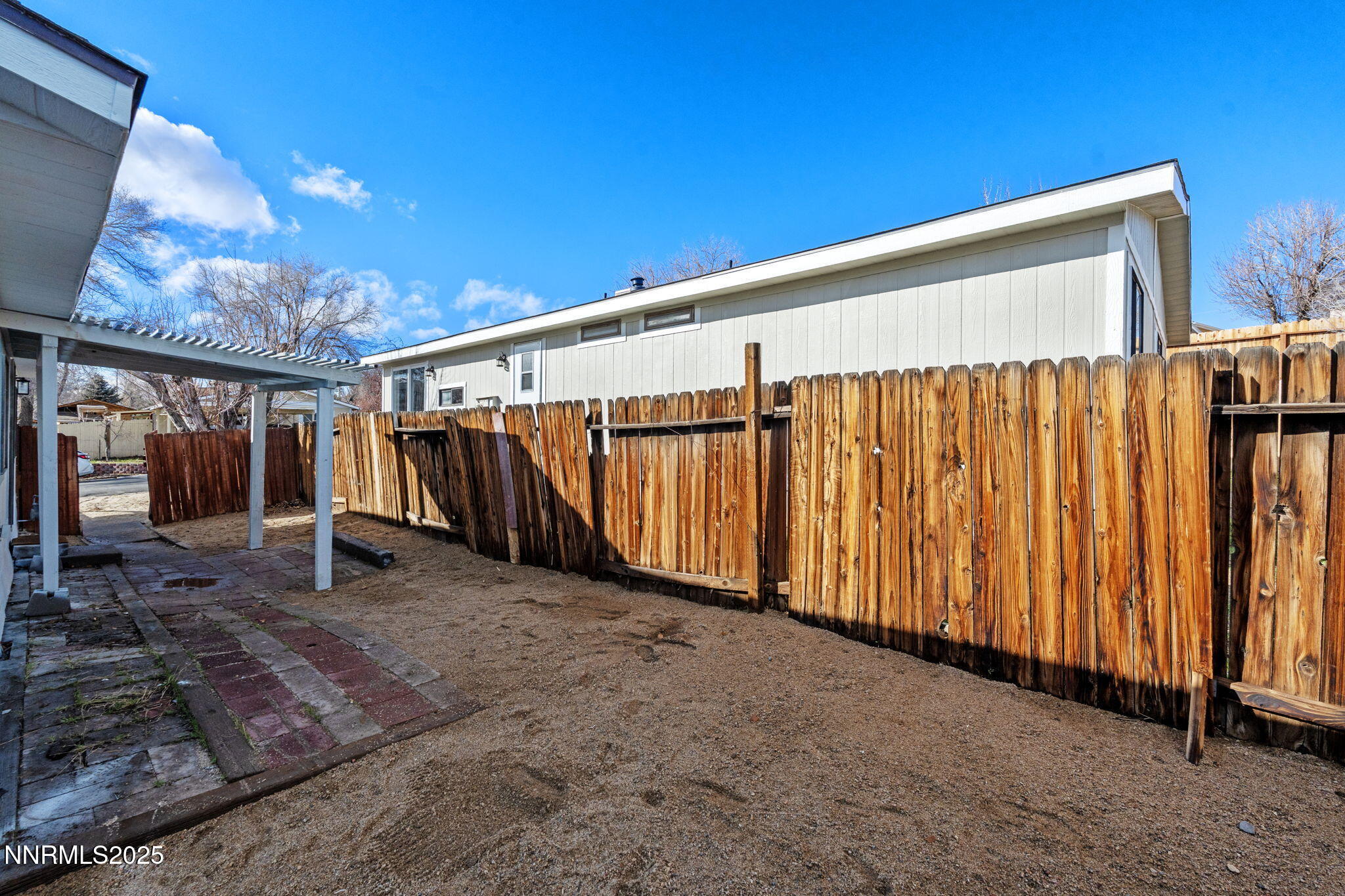 2720 Dahlia Way Property Photo 27