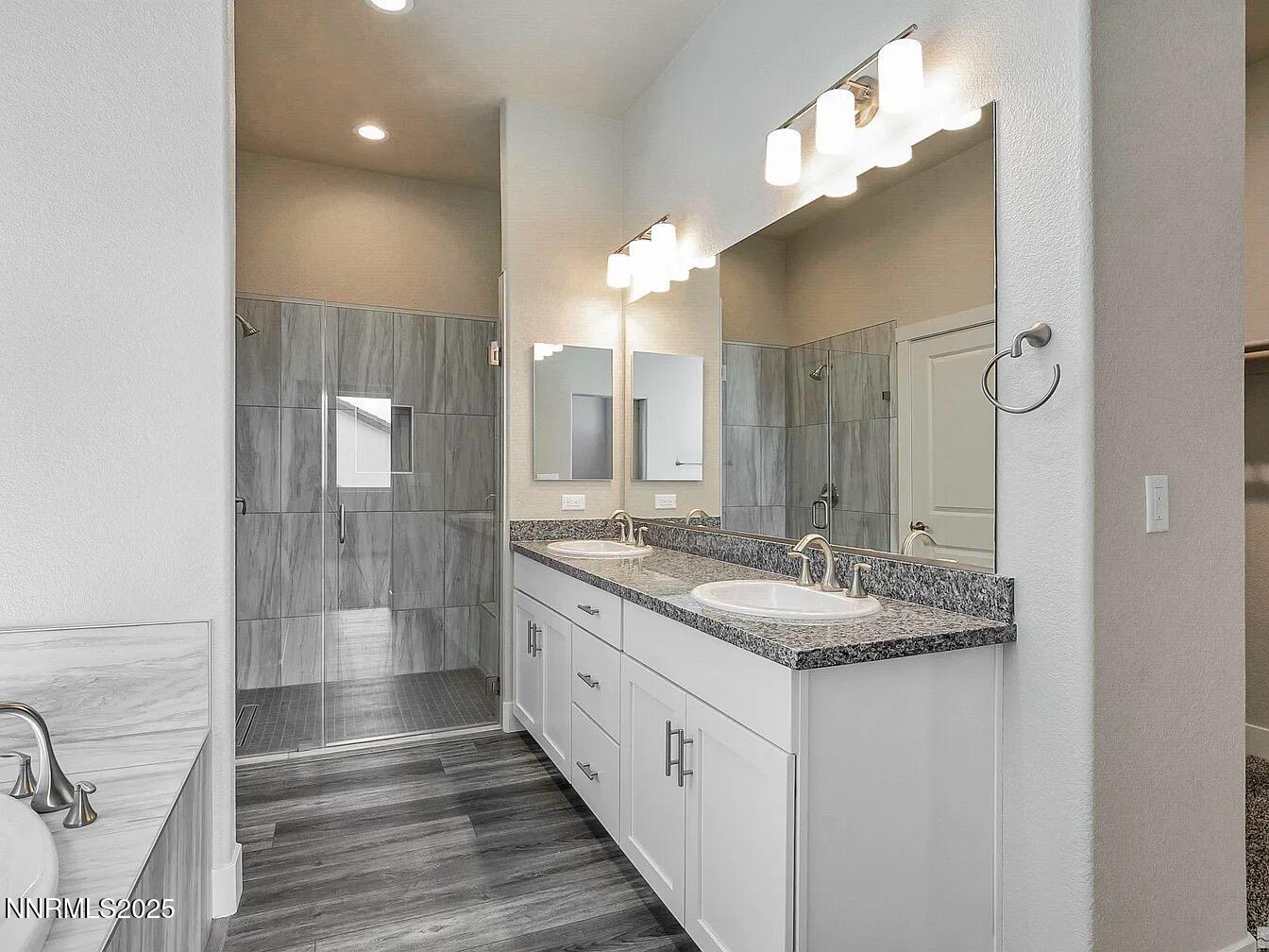 455 Axelson Way Property Photo 20