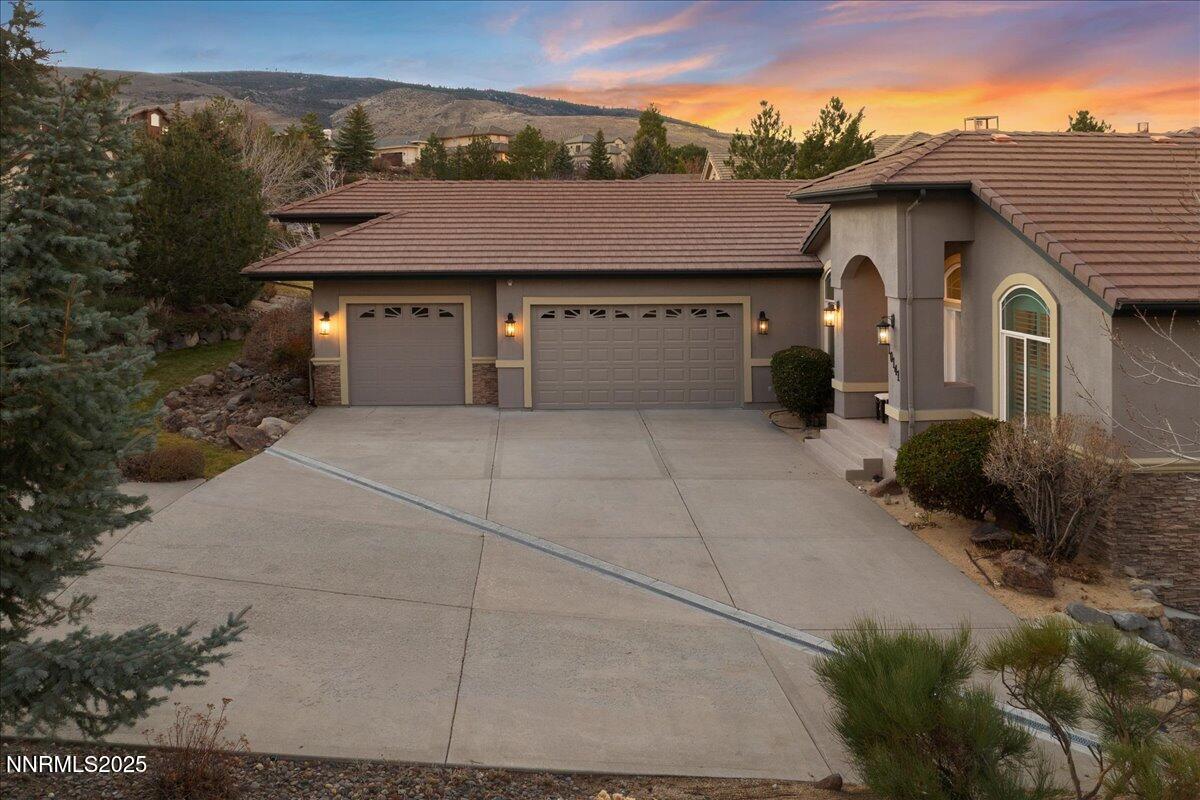10141 Indian Ridge Drive Property Photo 6