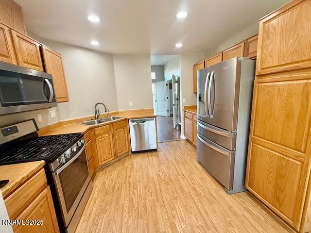 430 Crosswinds Drive Property Photo 8