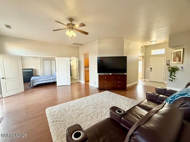 430 Crosswinds Drive Property Photo 12