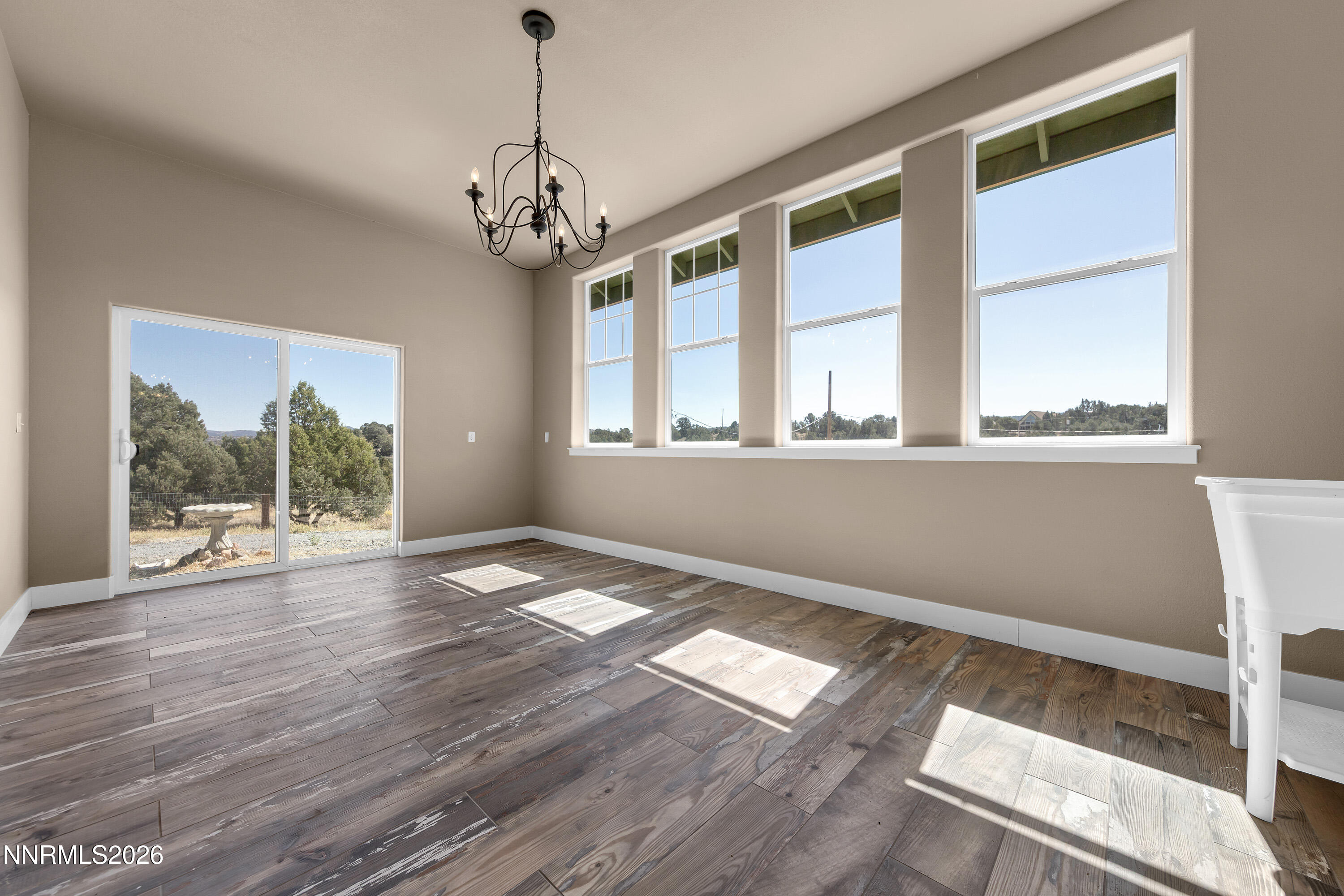 2486 Cartwright Road Property Photo 10