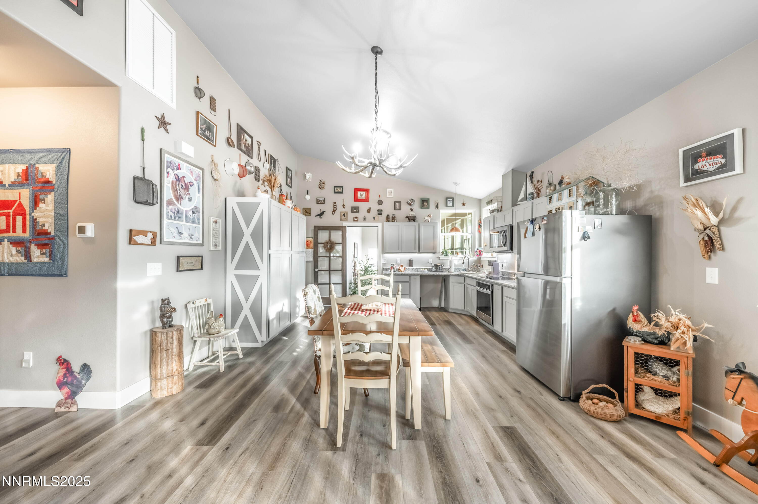 2486 Cartwright Road Property Photo 14
