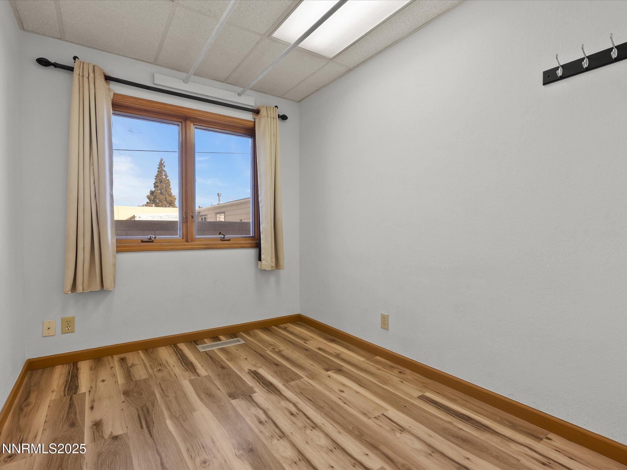 1001 Rock Boulevard Unit 2 Property Photo 20