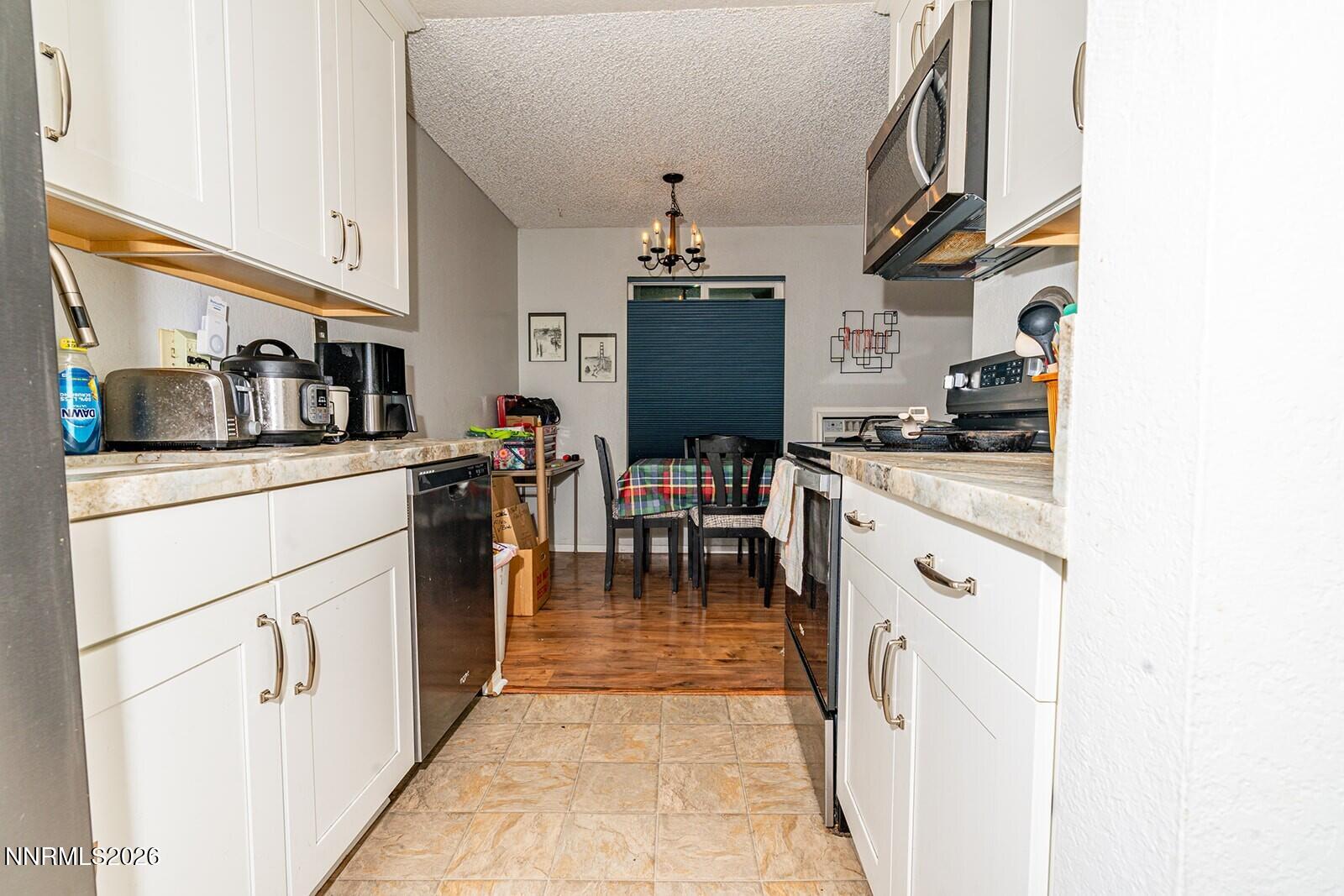 4608 Neil Road 215 Property Photo 17