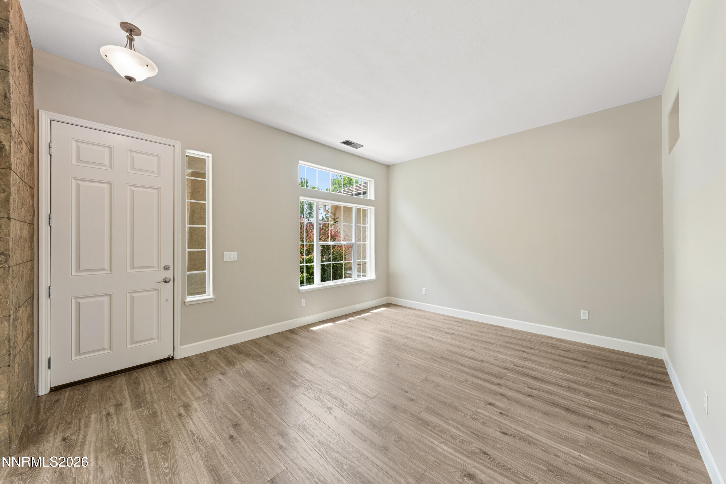 7483 Europa Drive Property Photo 8