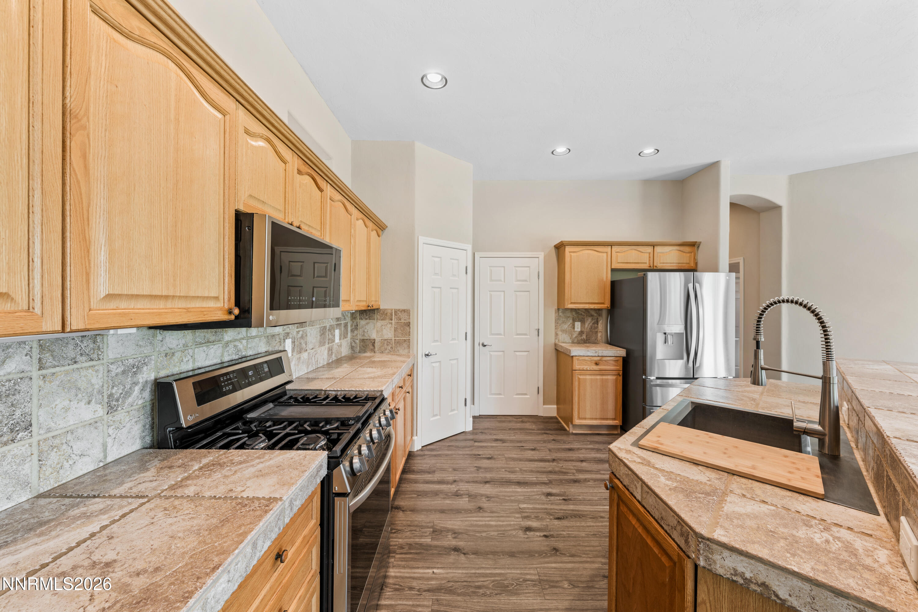 7483 Europa Drive Property Photo 23