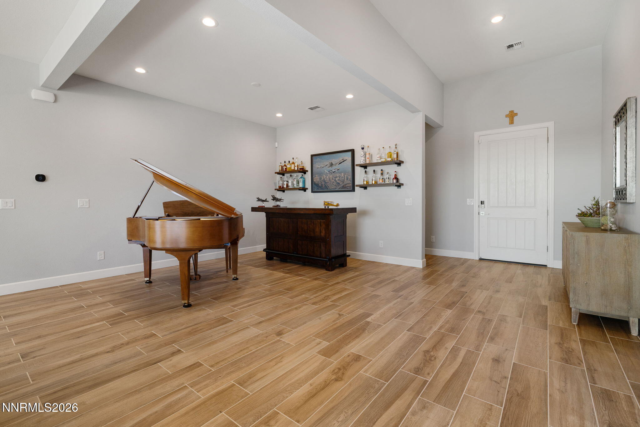 1561 Evangeline Drive Property Photo 8