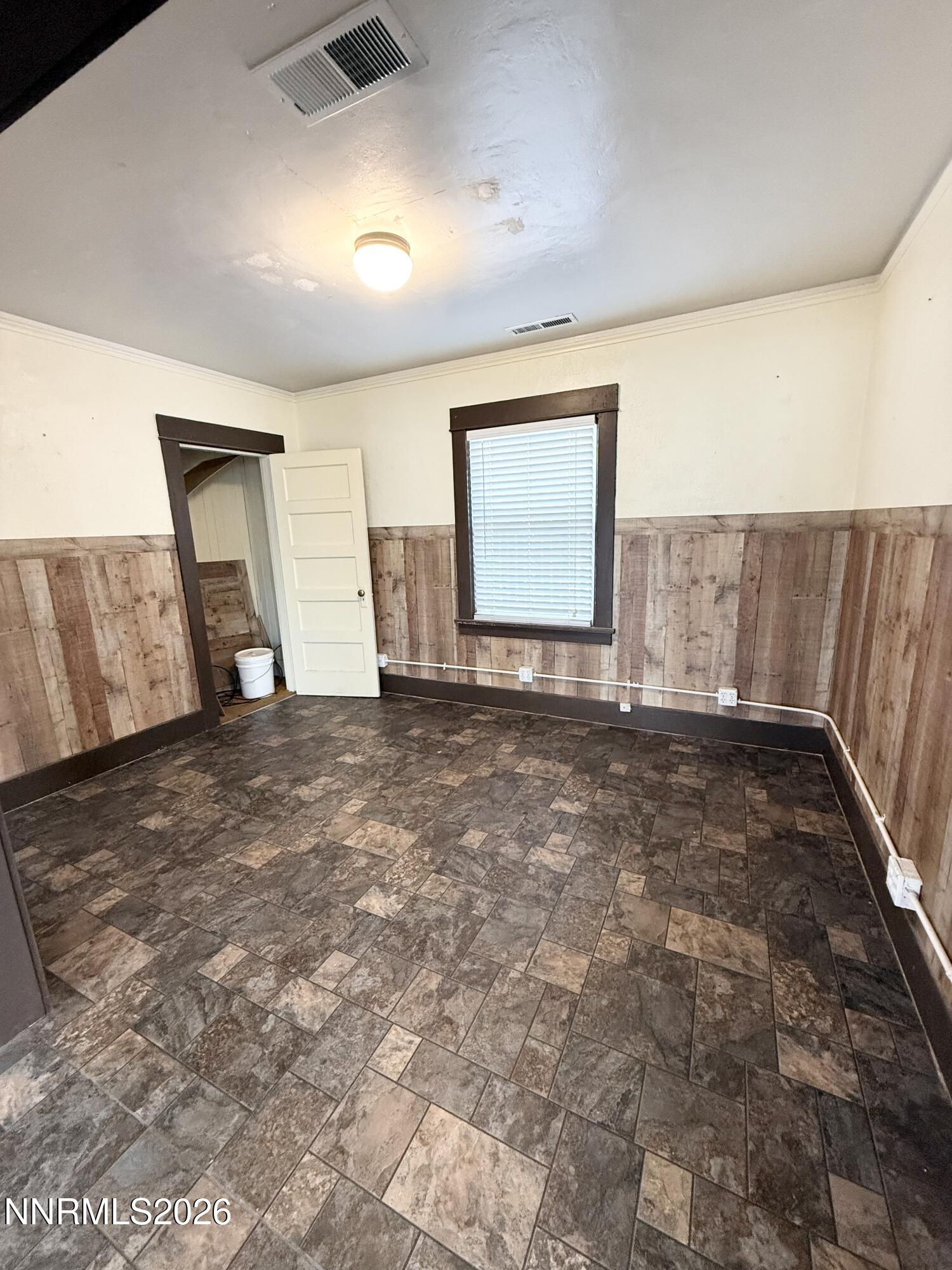 145 Main Property Photo 6