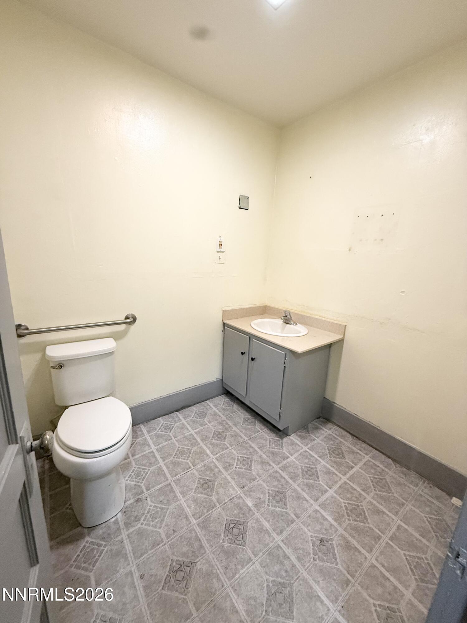 145 Main Property Photo 7