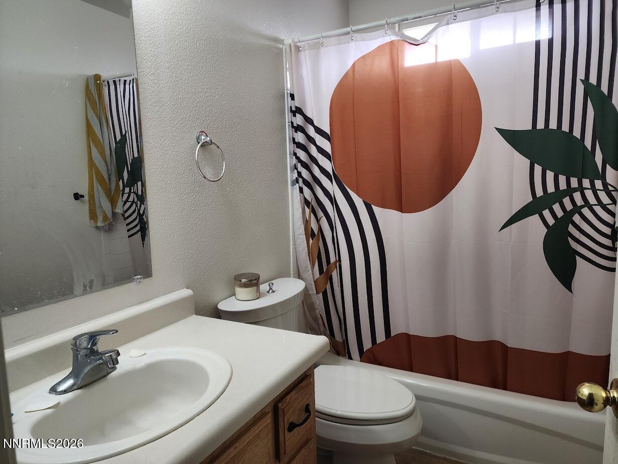 605 Nader Way Property Photo 11
