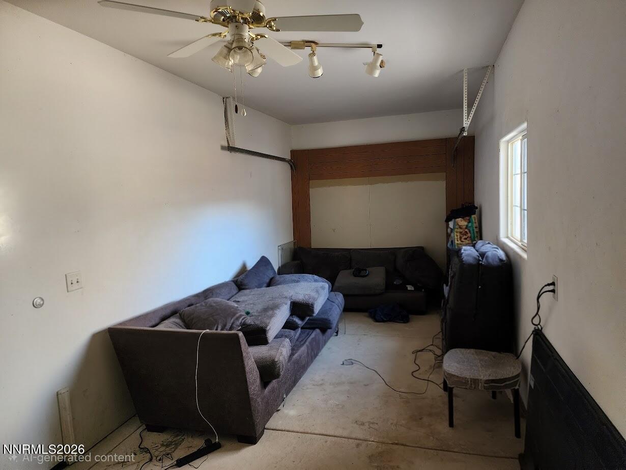 605 Nader Way Property Photo 21