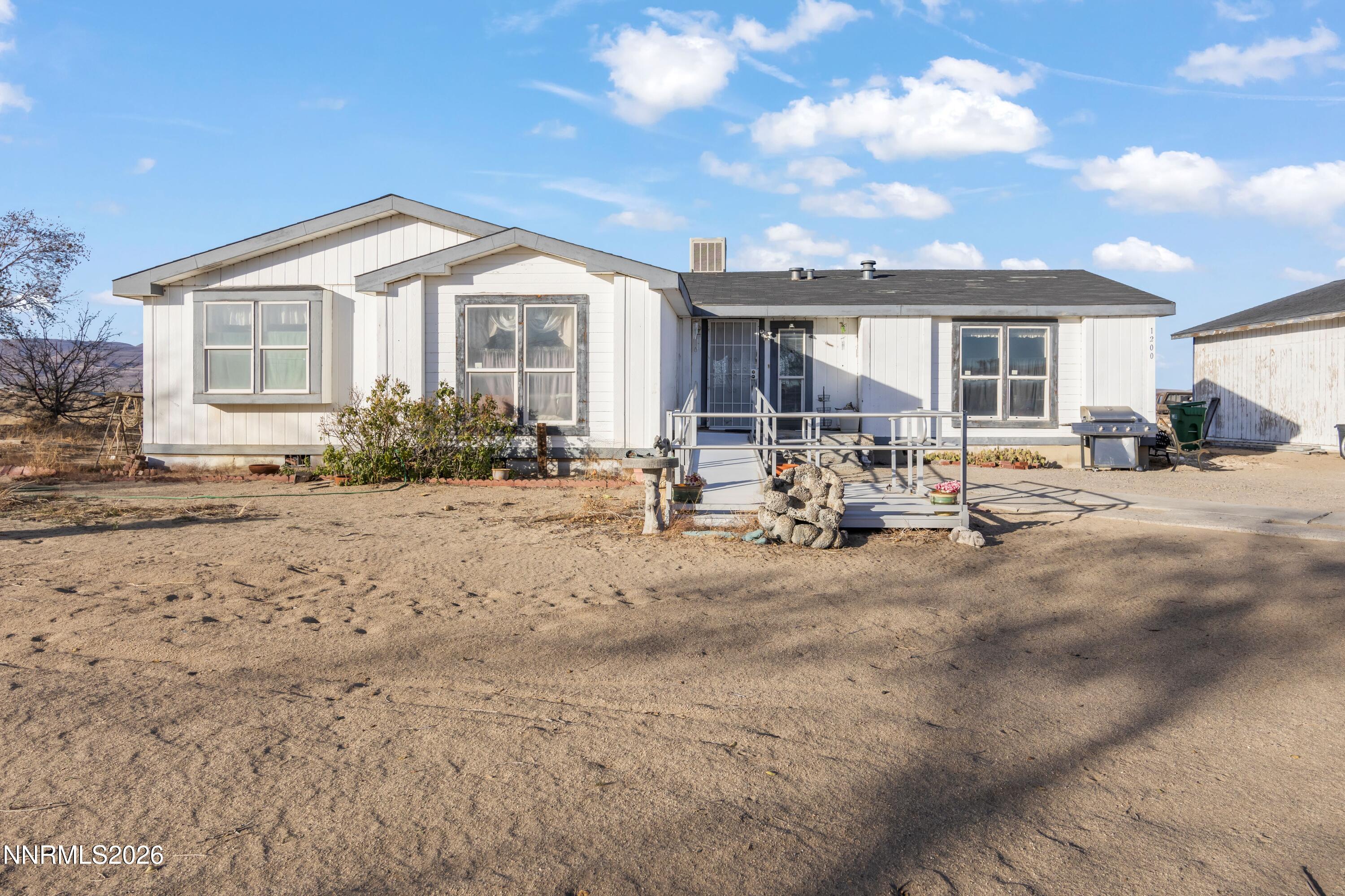 1200 Ebony Avenue Property Photo 1