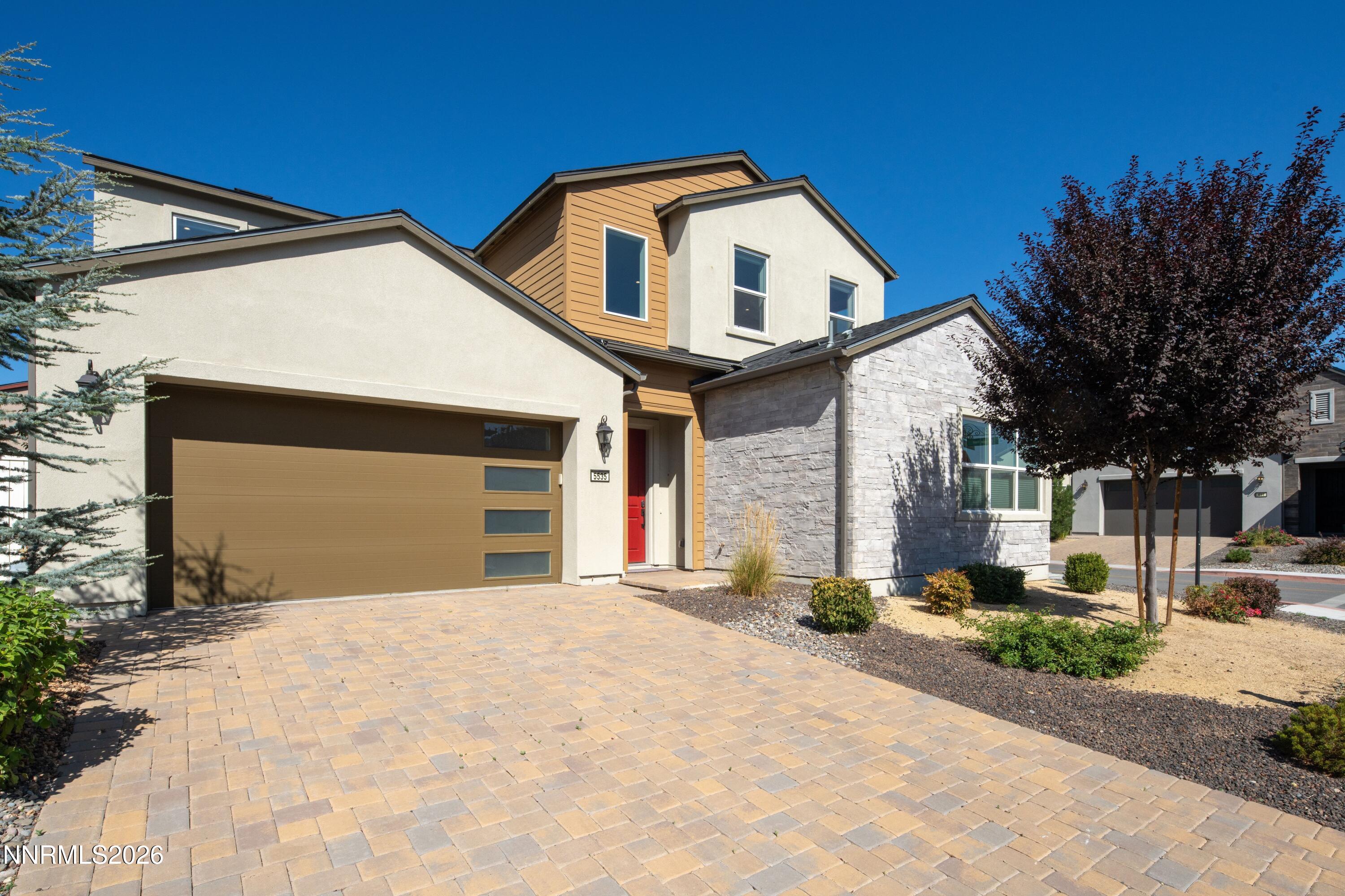 5535 Dapplegray Way Property Photo 10