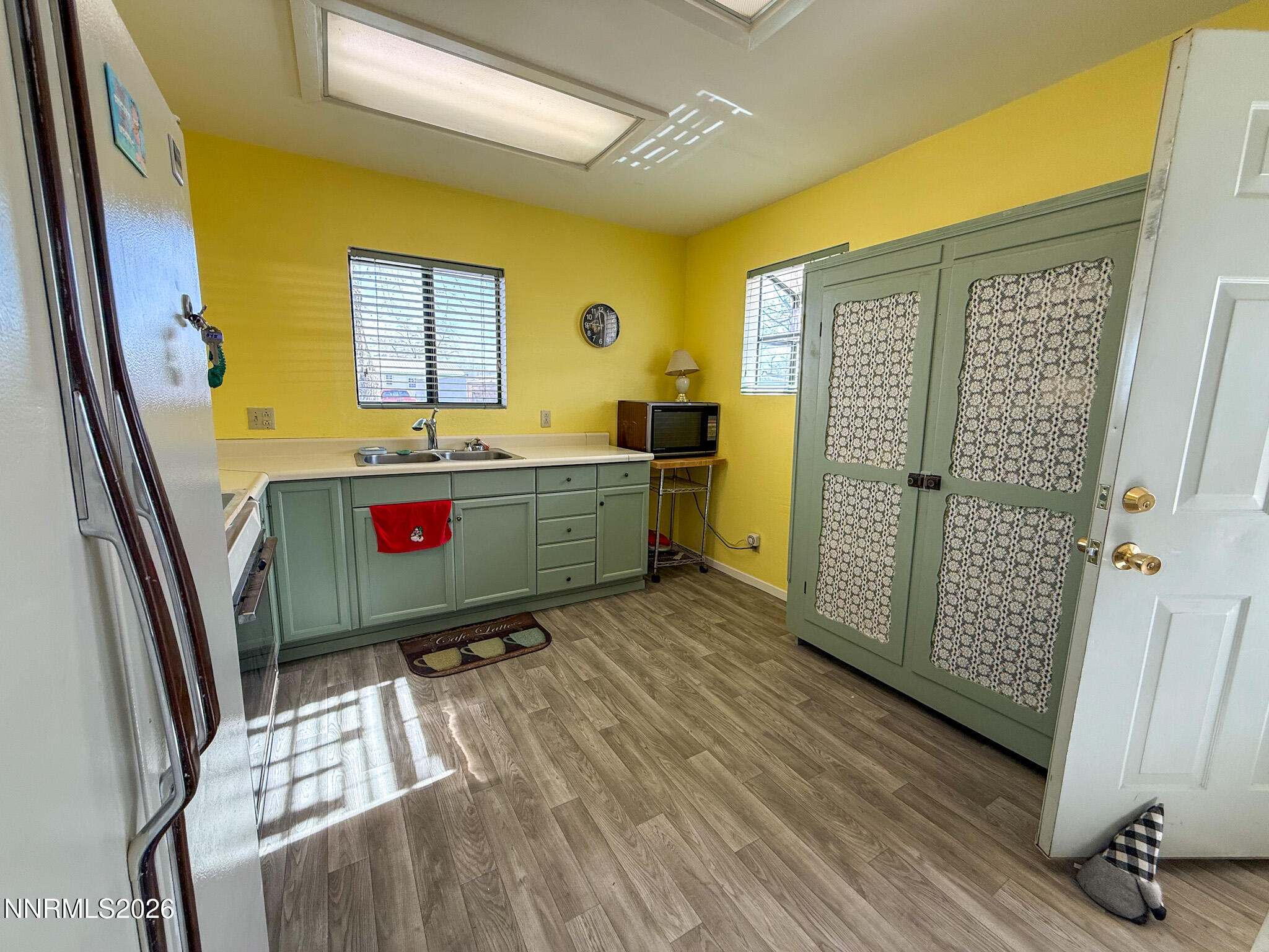 845 G Street Property Photo 1