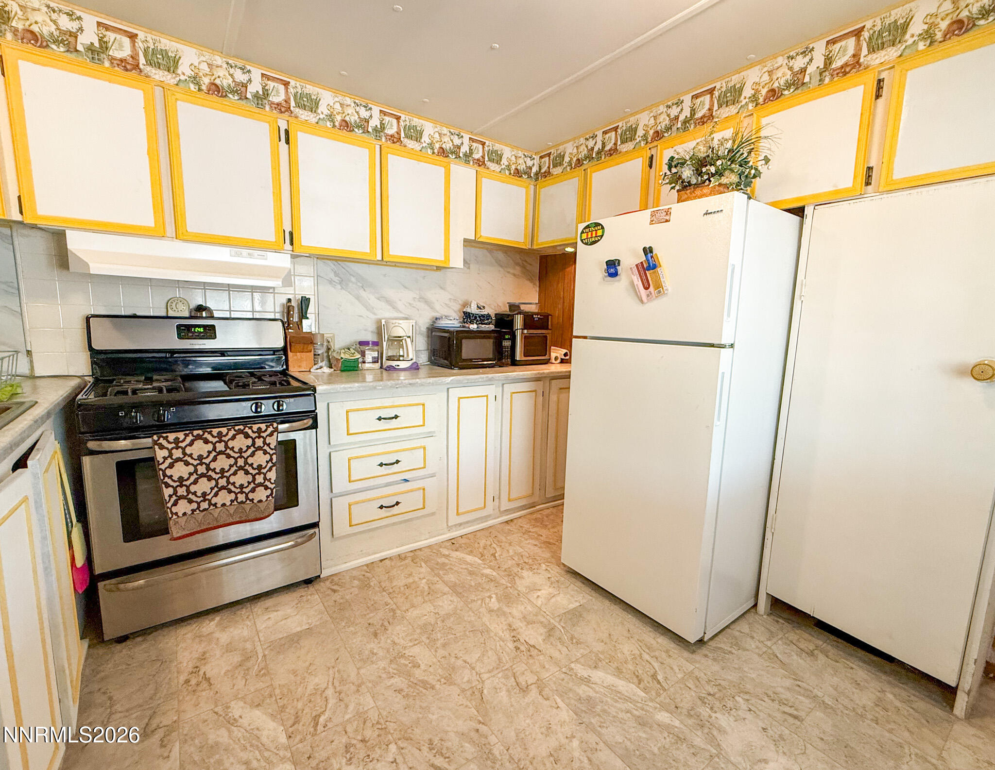845 G Street Property Photo 20