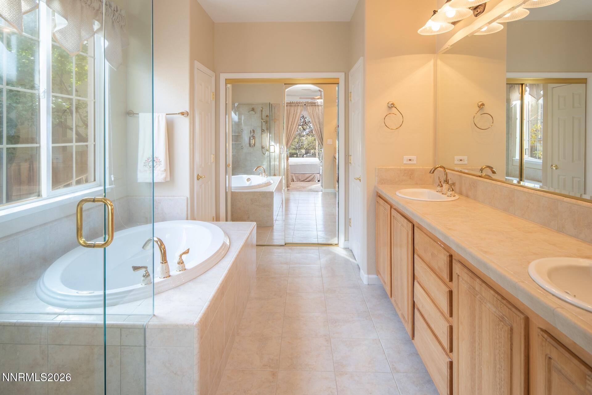 2730 Albazano Drive Property Photo 15
