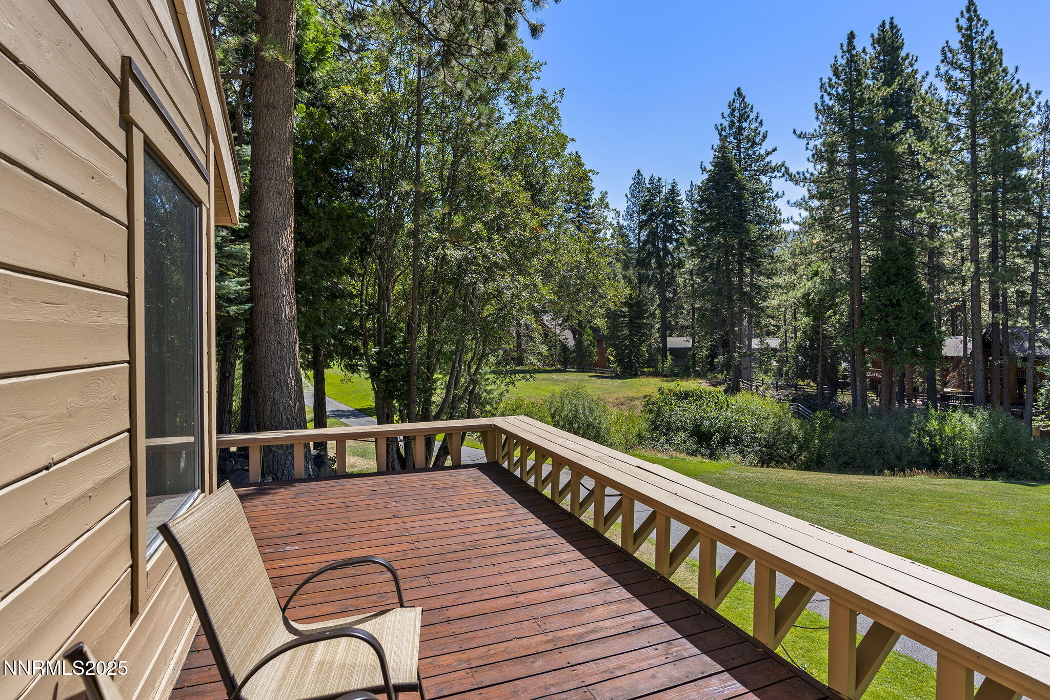 954 Fairway Boulevard # 4 Property Photo 12