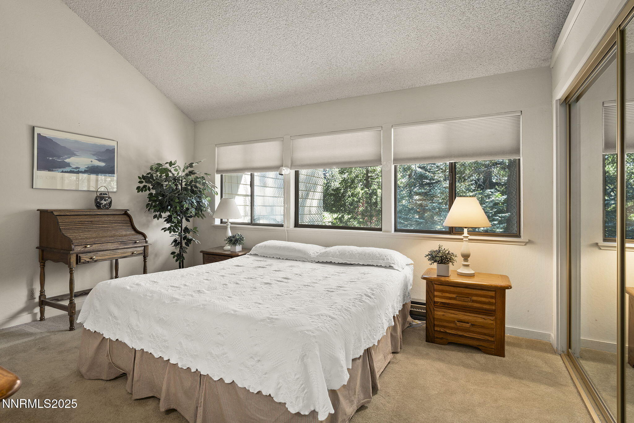 954 Fairway Boulevard # 4 Property Photo 17