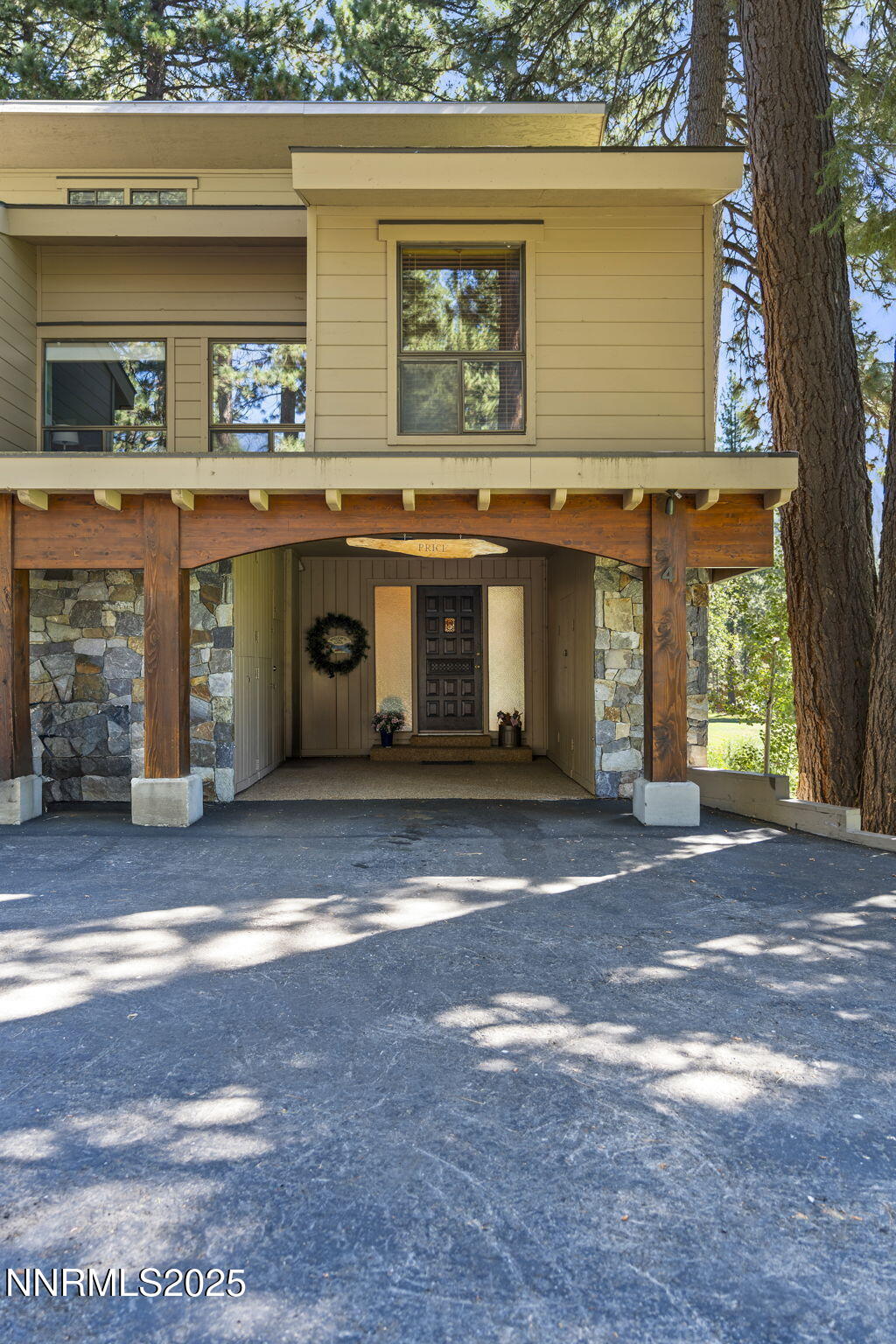 954 Fairway Boulevard # 4 Property Photo 28