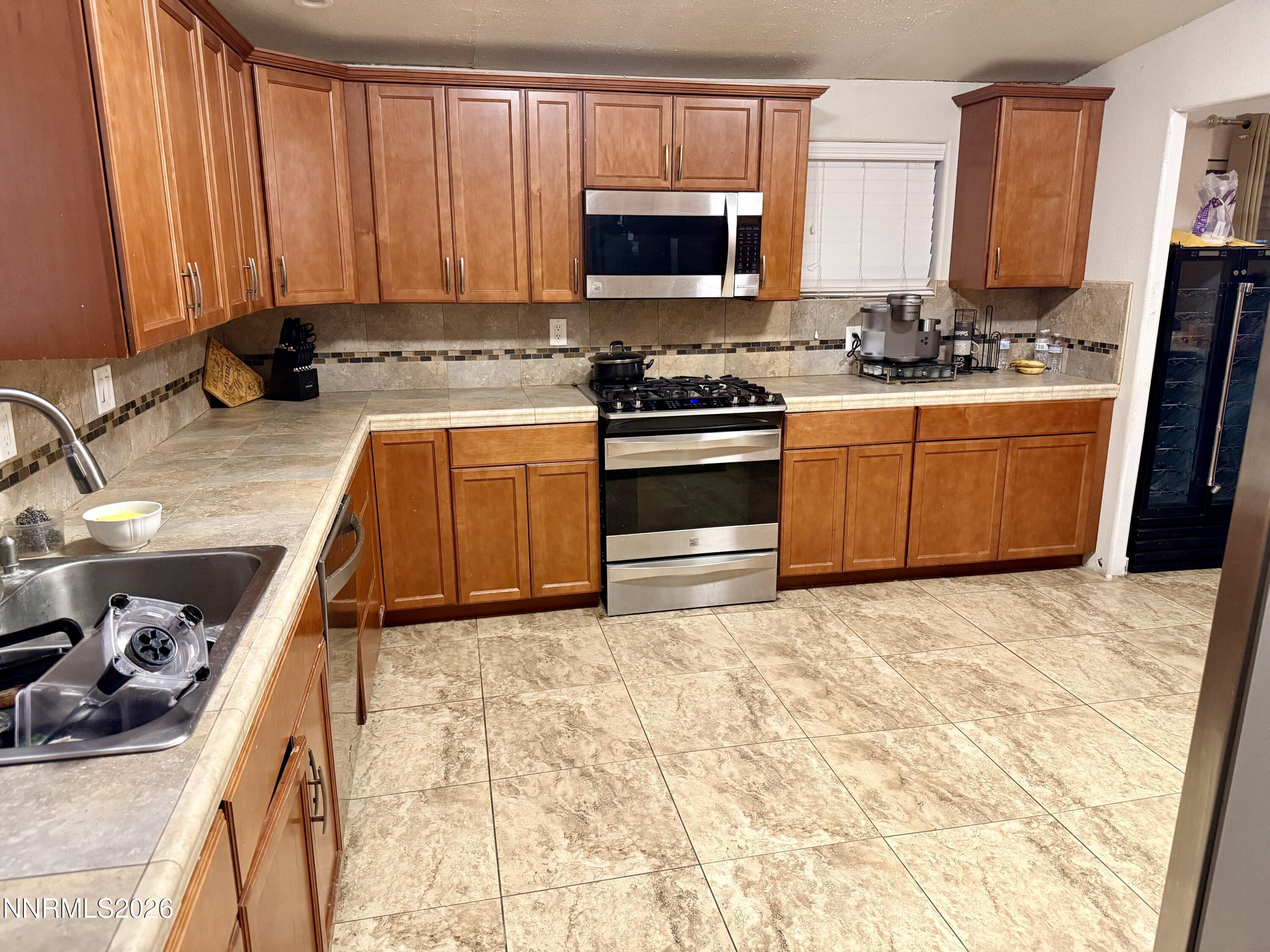 16380 Enargite Circle Property Photo 6