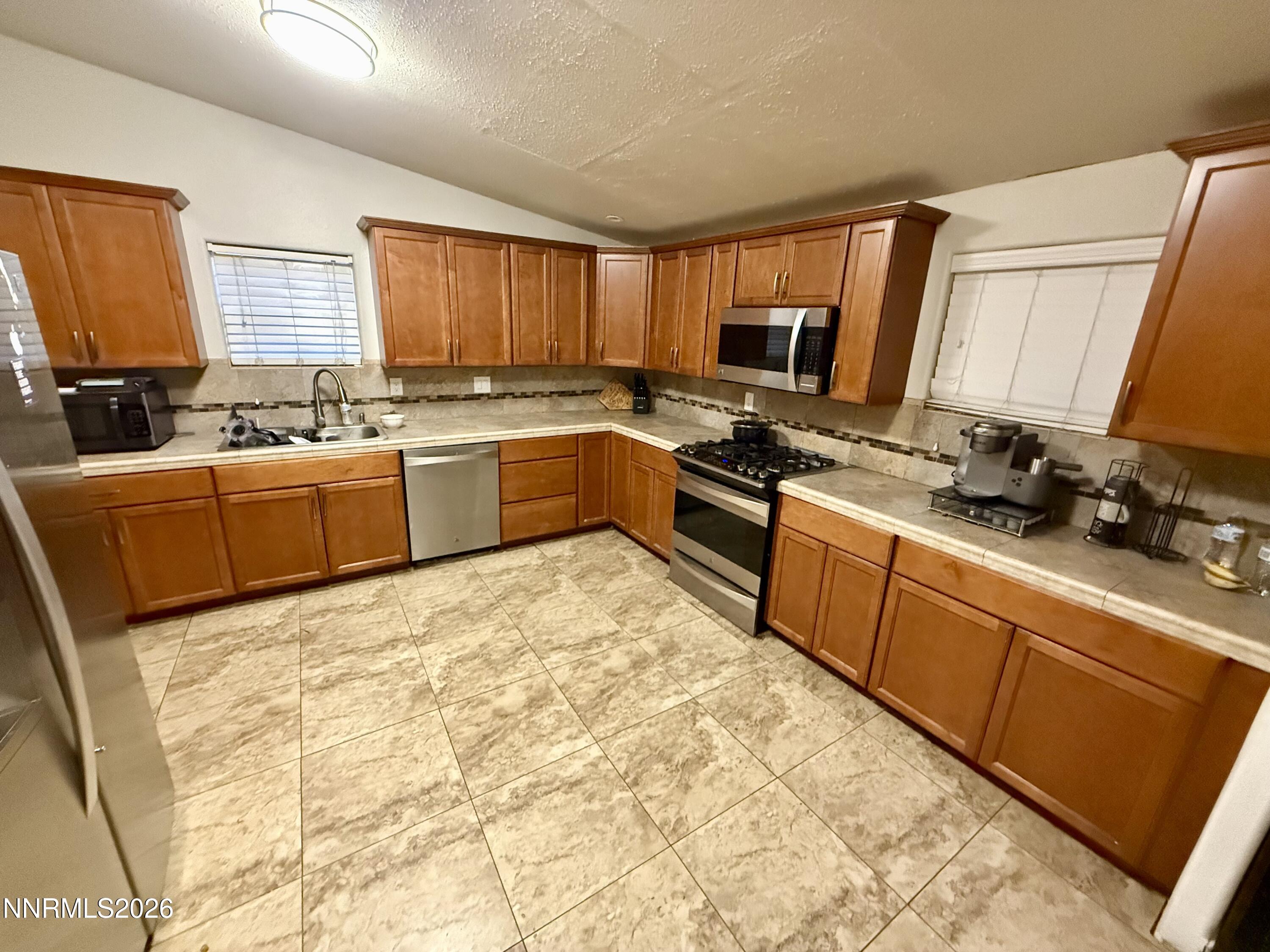 16380 Enargite Circle Property Photo 9