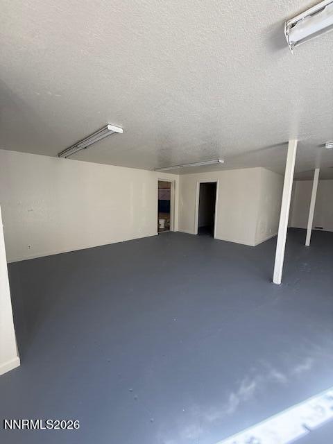 2000 Auction Road Property Photo 3