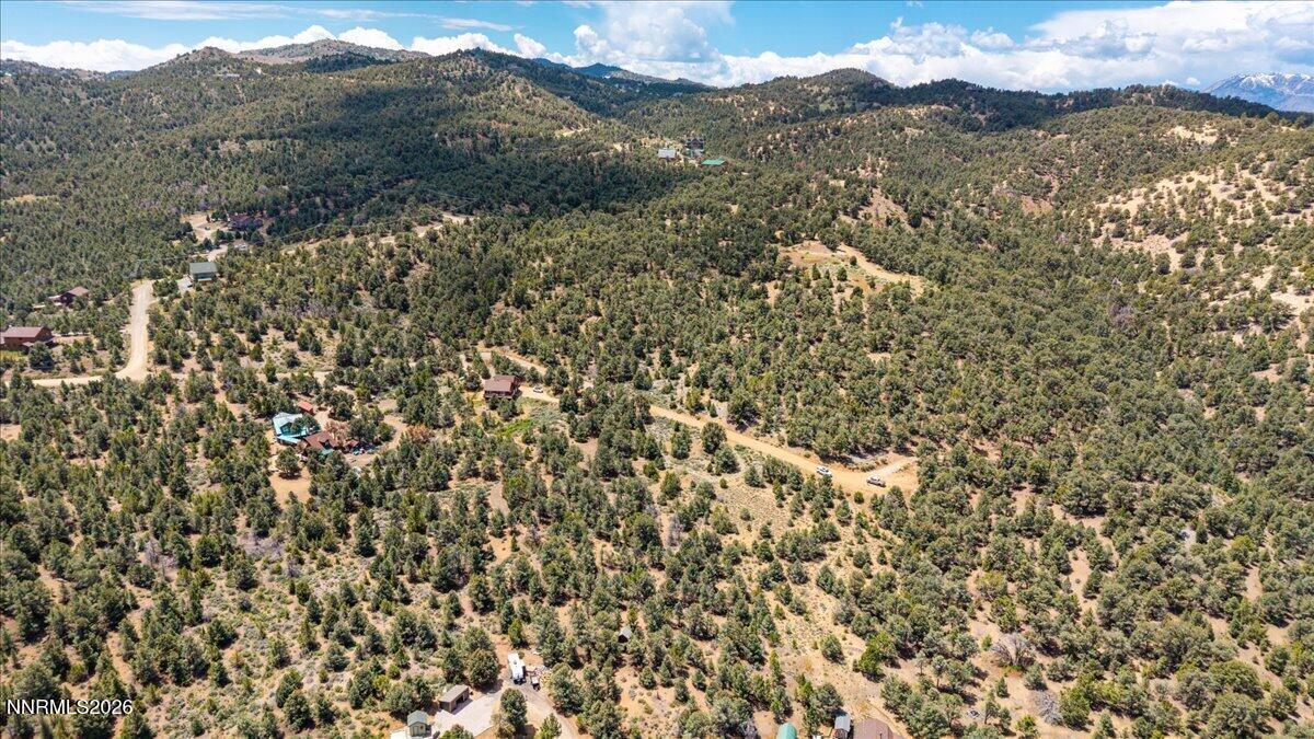 21740 Clemens Road Property Photo 5