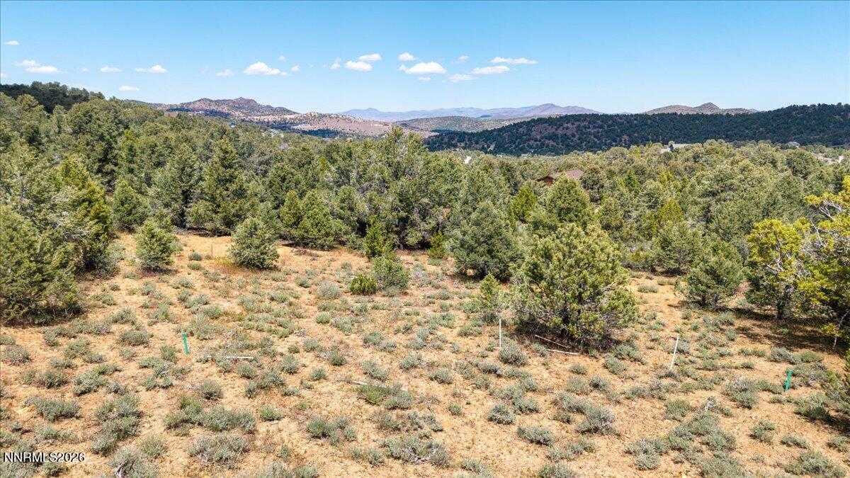 21740 Clemens Road Property Photo 10