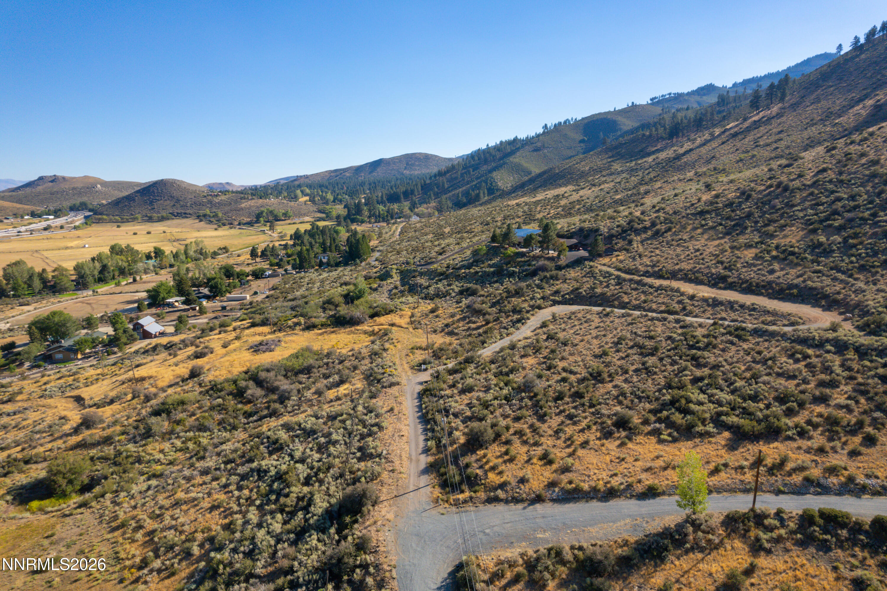 7595 Service Berry Lane Property Photo 4