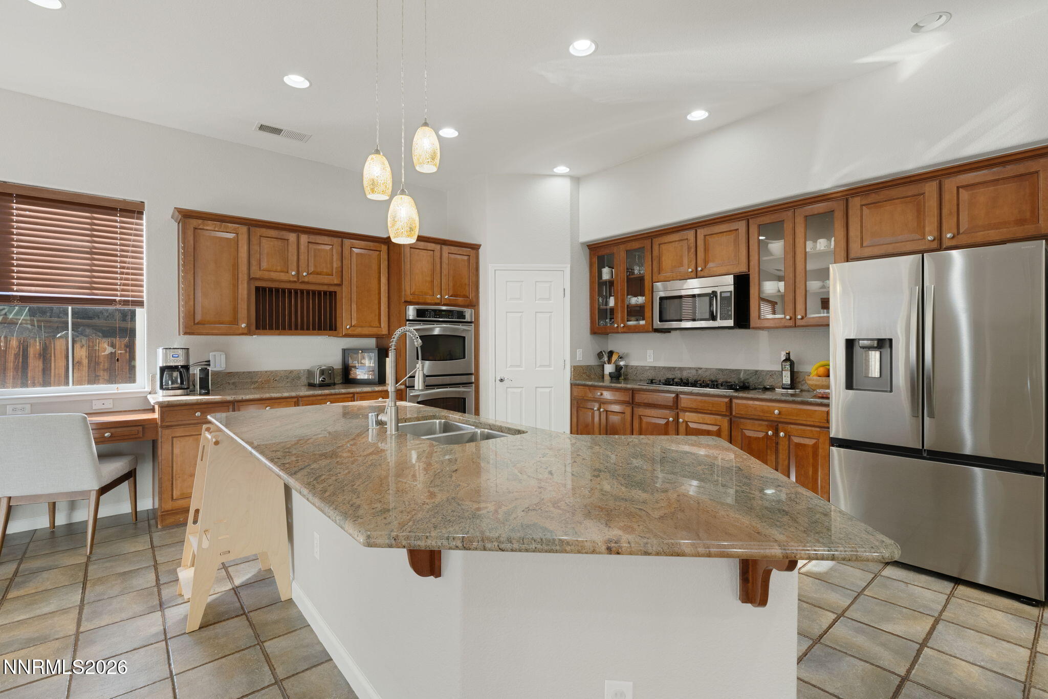 5958 Solstice Drive Property Photo 8