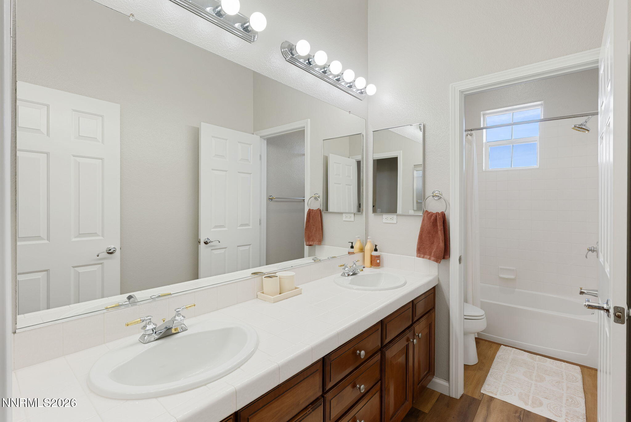 5958 Solstice Drive Property Photo 24