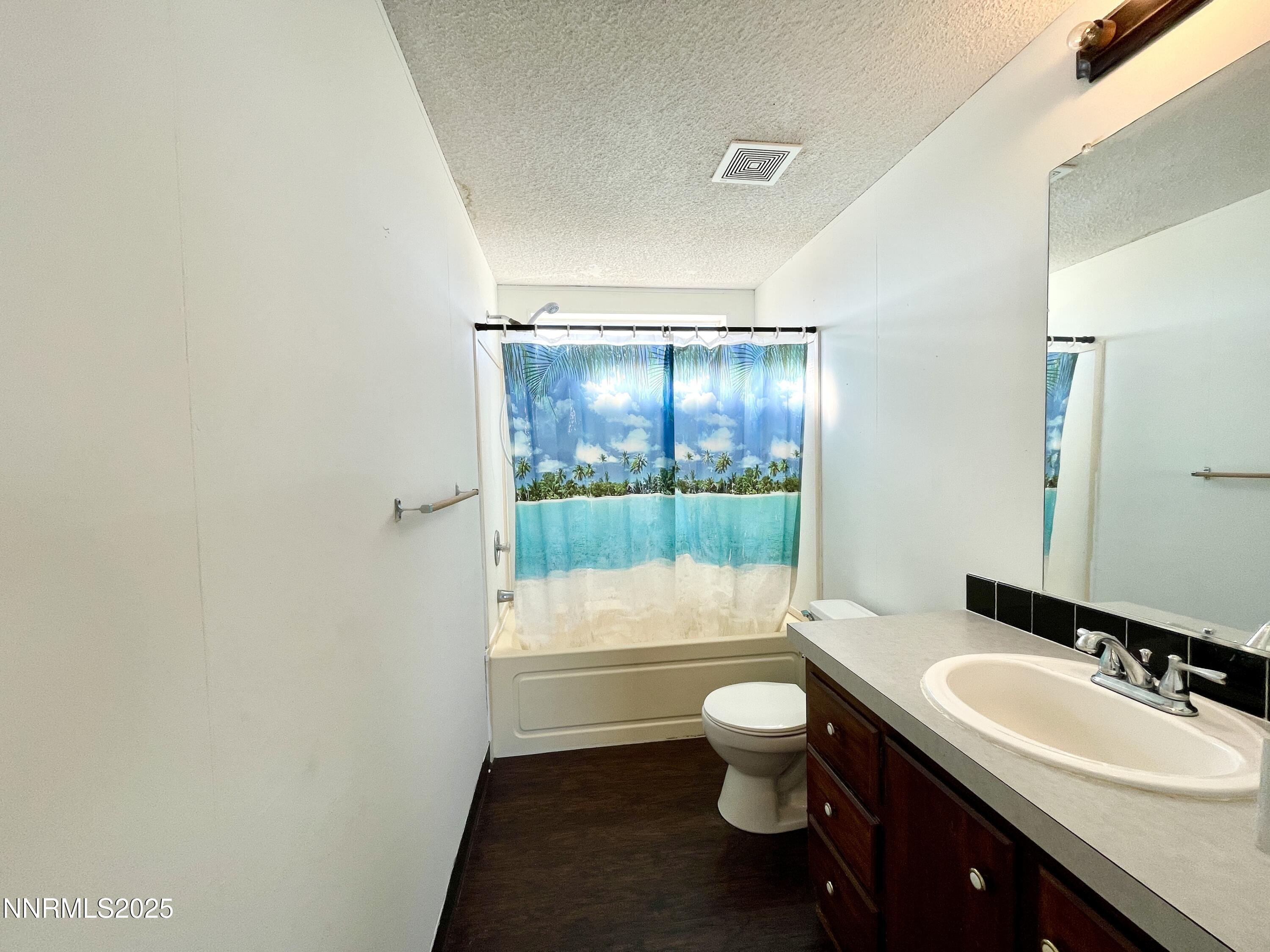 6055 Amos Drive Property Photo 6