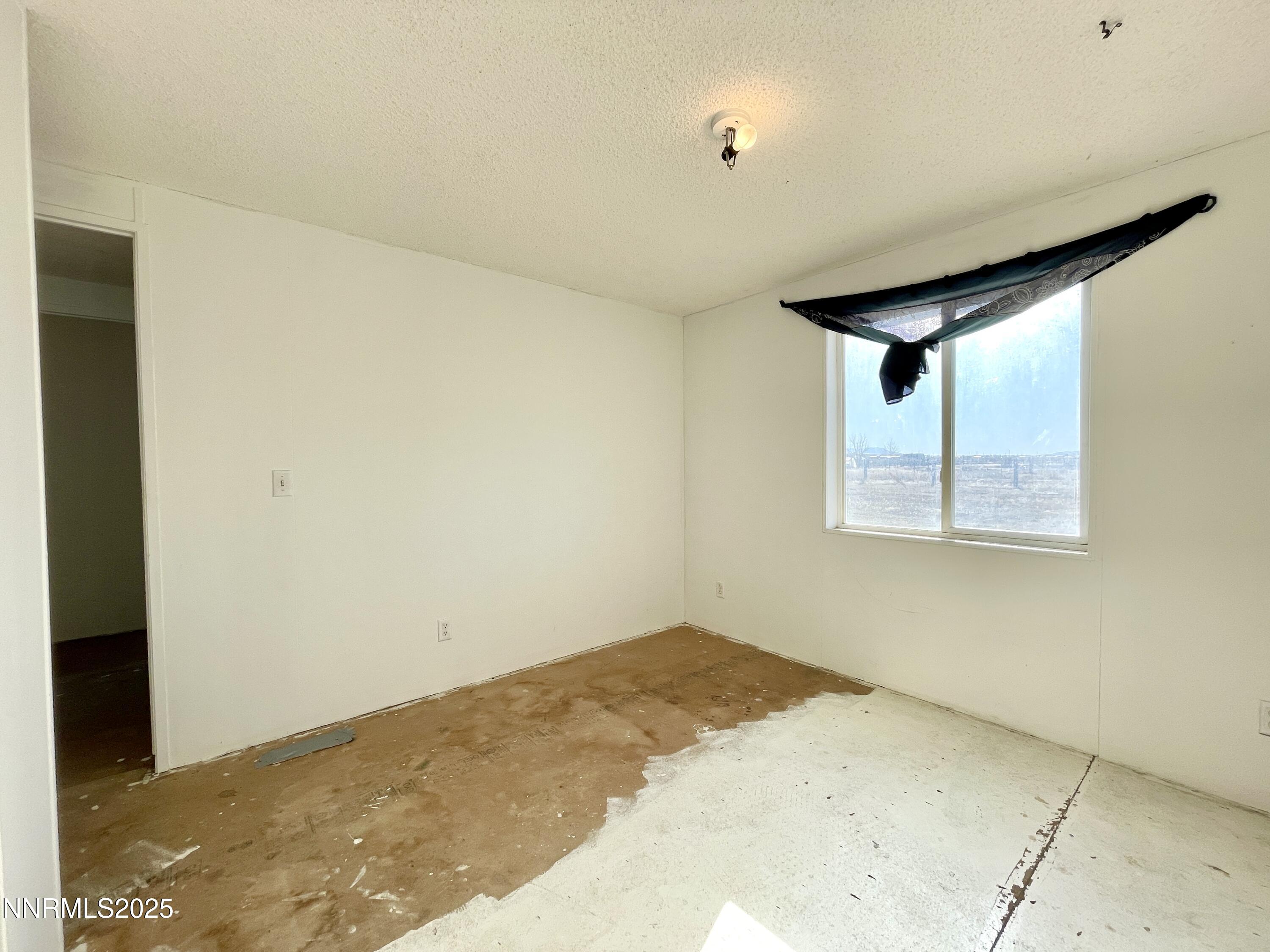 6055 Amos Drive Property Photo 13