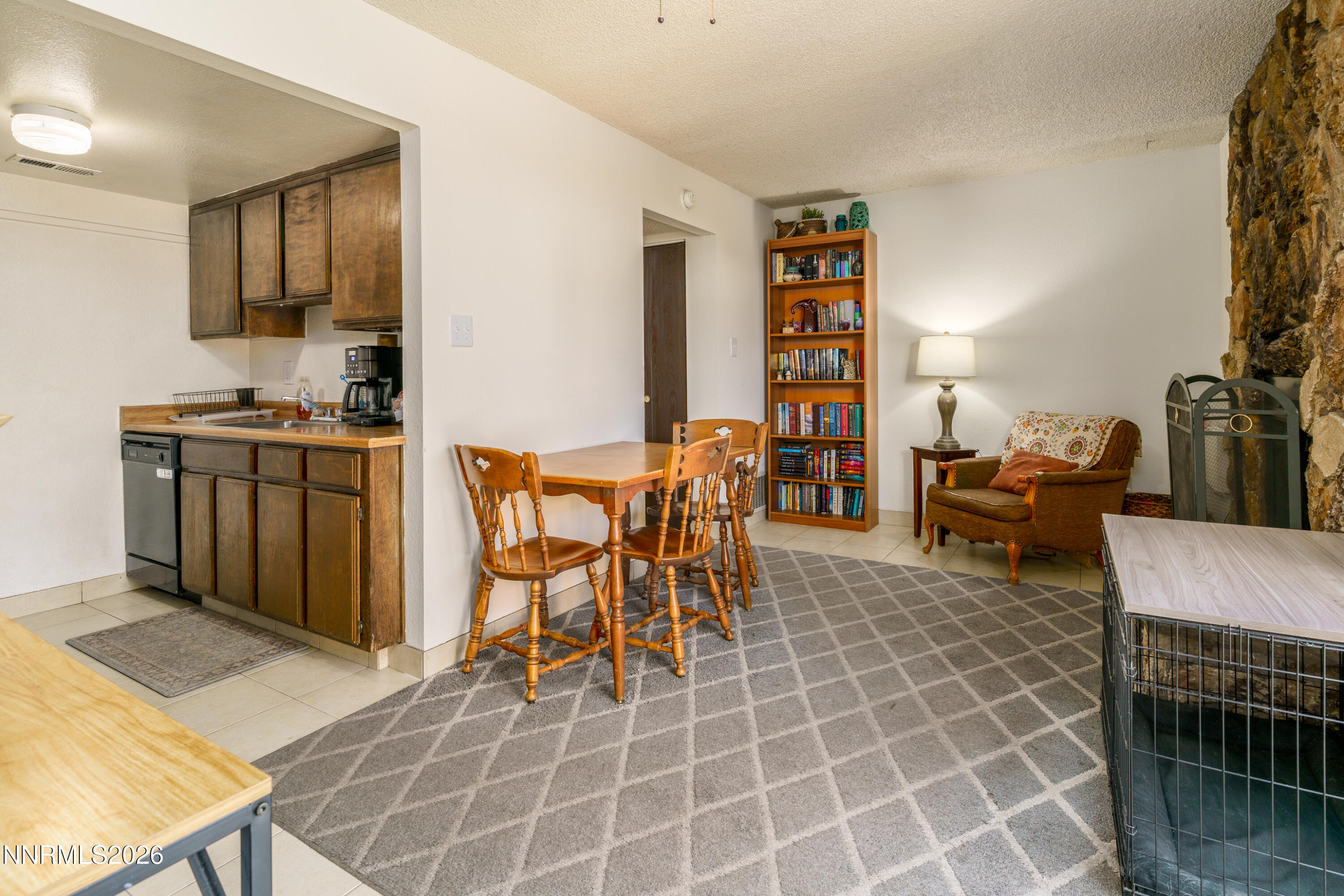 2127 Greyhaven Lane Property Photo 8