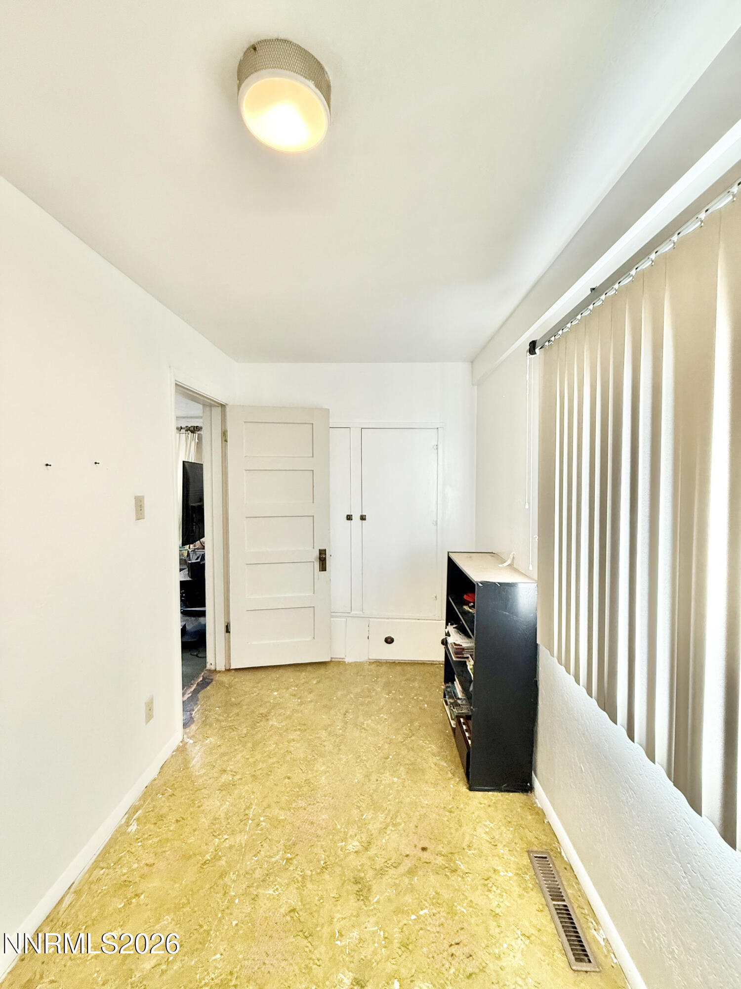 68 W 5th Street Property Photo 20
