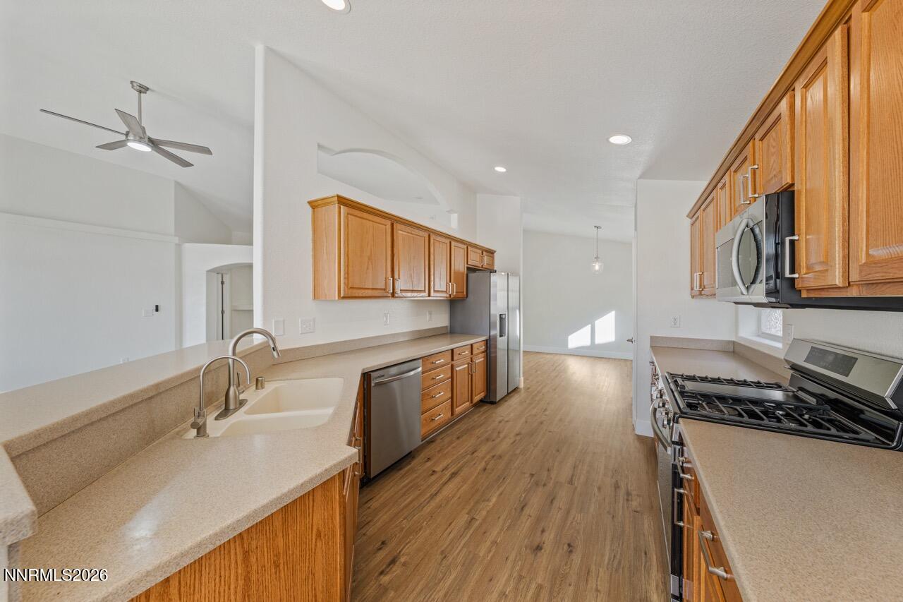 560 Wedge Lane Property Photo 7